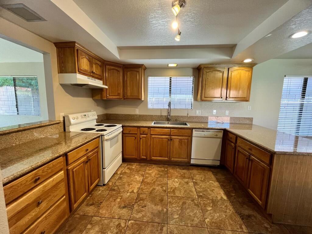 51780 51780 Avenida Diaz