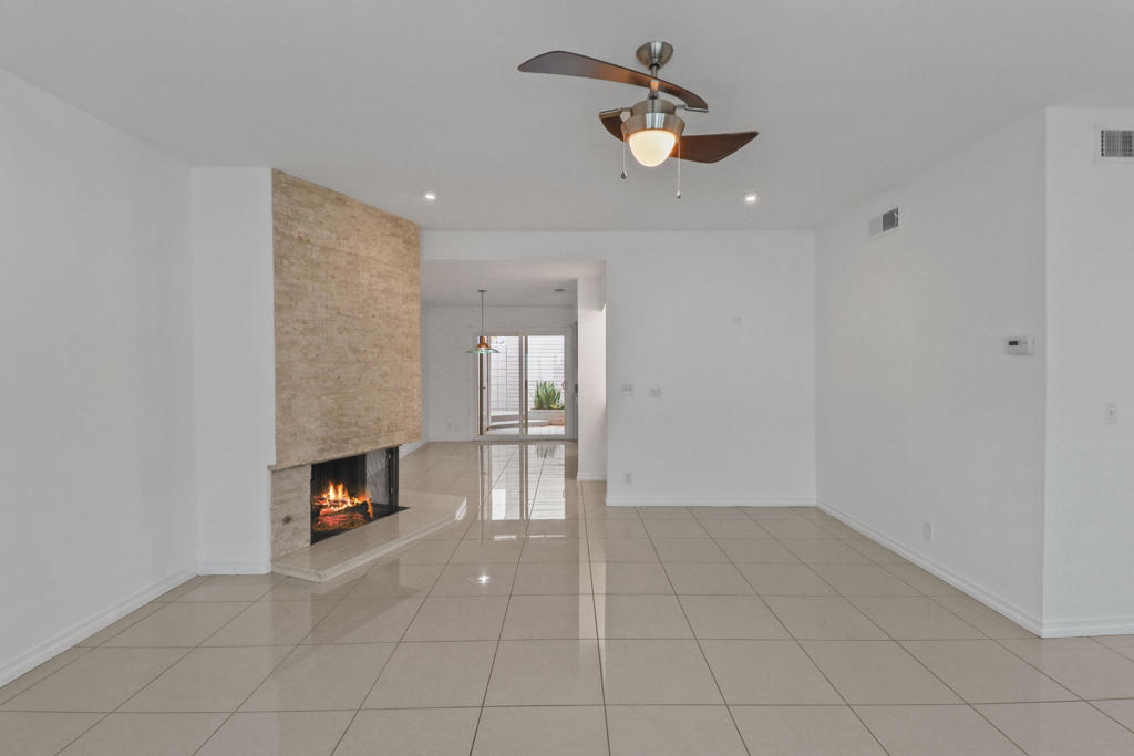 2518 S Sierra Madre