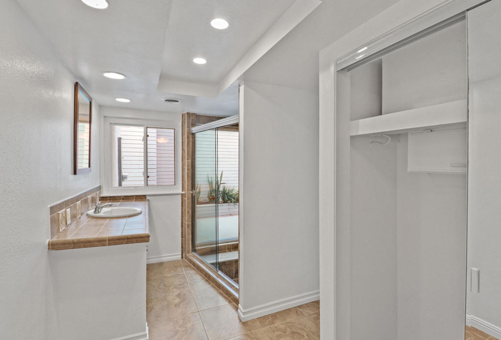 2518 S Sierra Madre