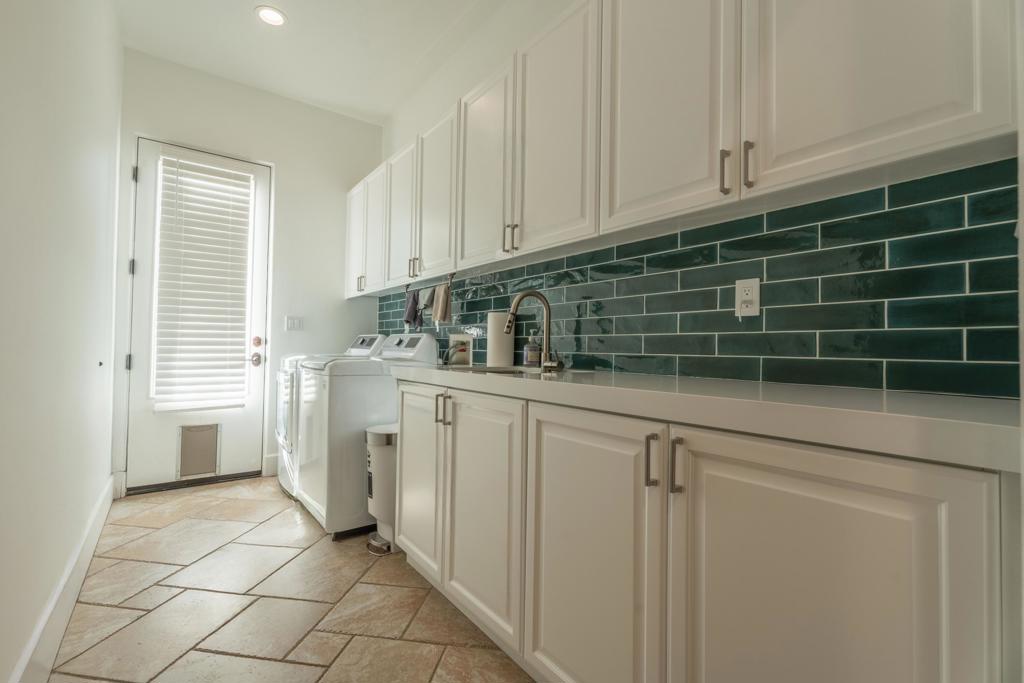 54280 Affirmed Court