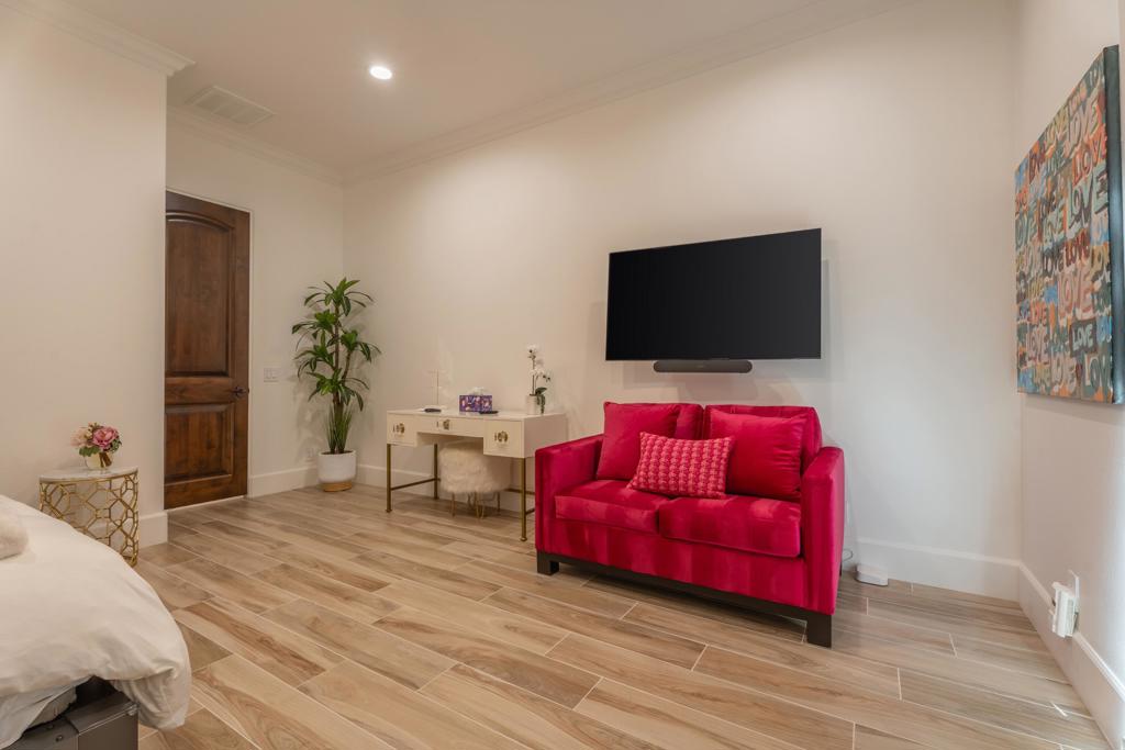 54280 Affirmed Court