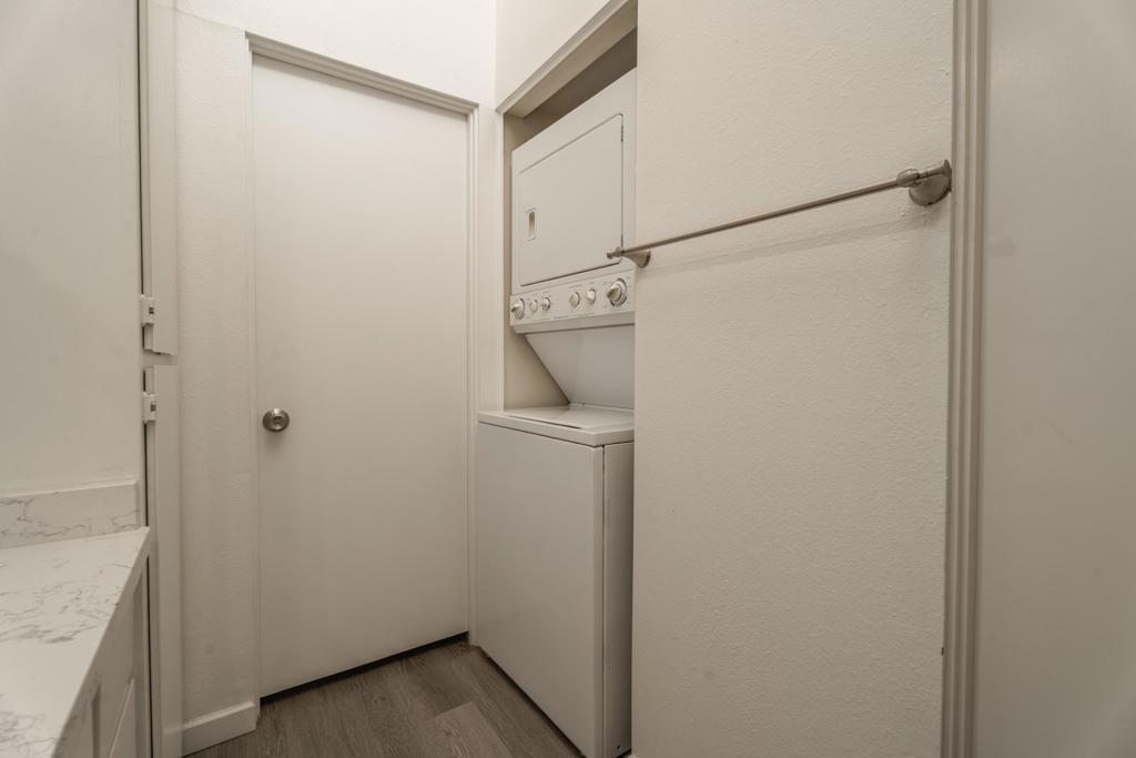 255 E Avenida Granada 322