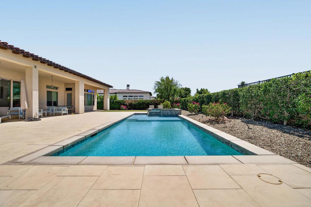 81675 Thunder Gulch Way