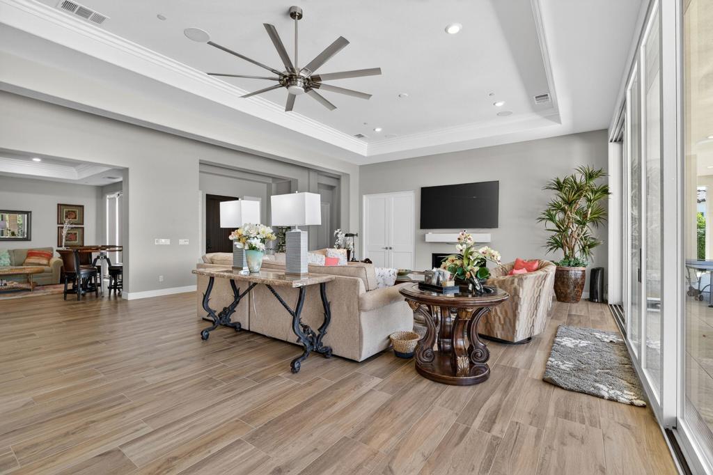81675 Thunder Gulch Way