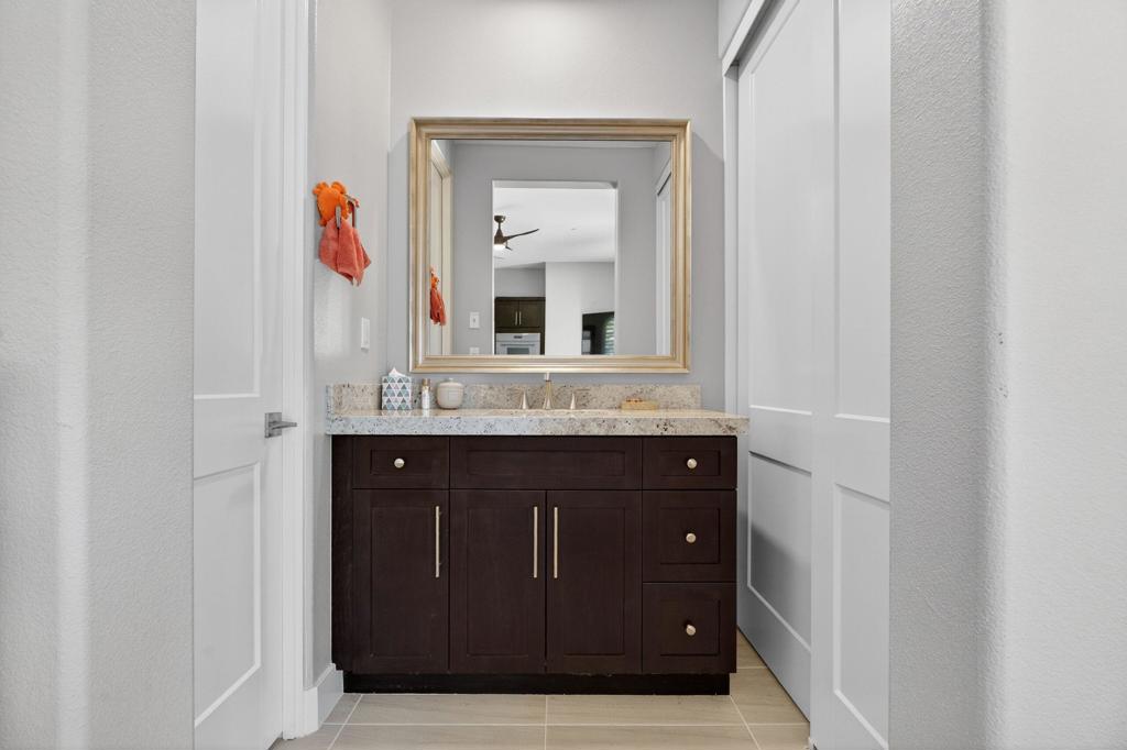 81675 Thunder Gulch Way