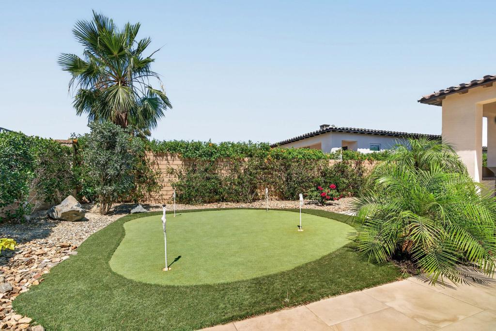 81675 Thunder Gulch Way
