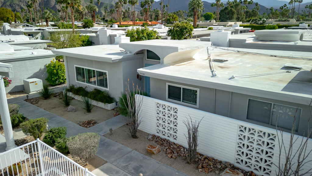 2518 S Sierra Madre