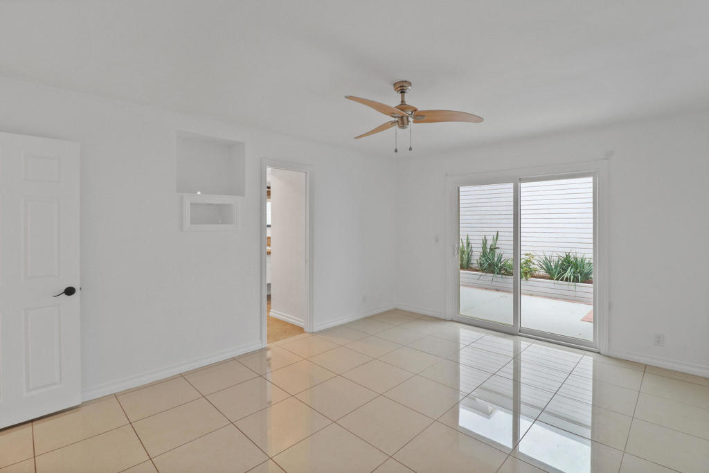 2518 S Sierra Madre