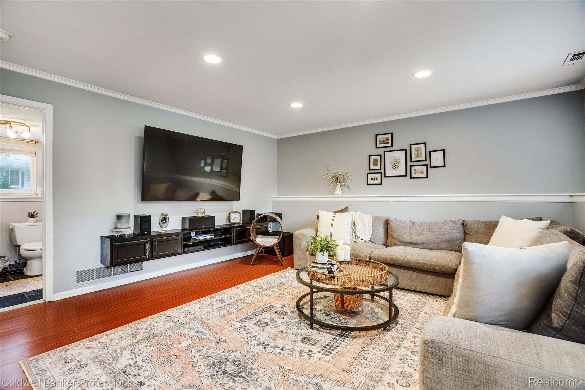 3200 NEWTON Road