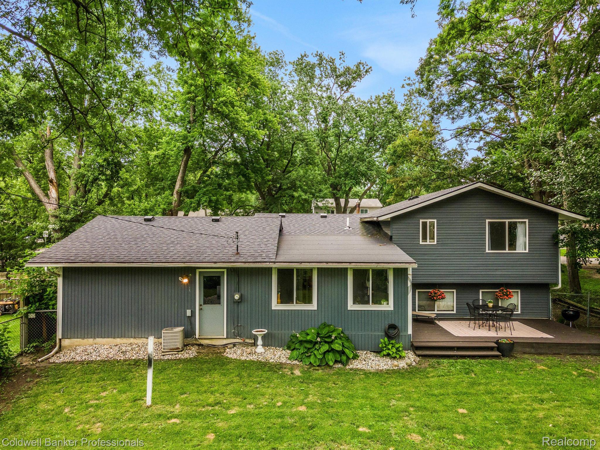 3200 NEWTON Road