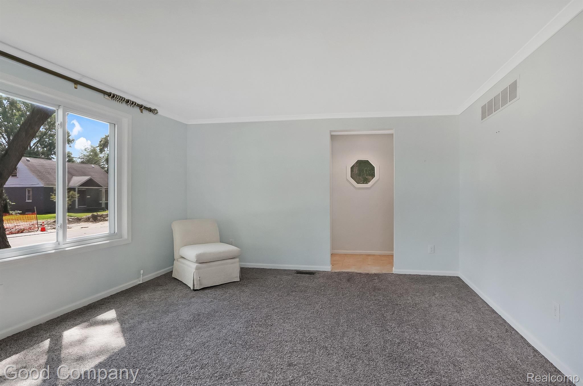 226 BROADACRE Avenue