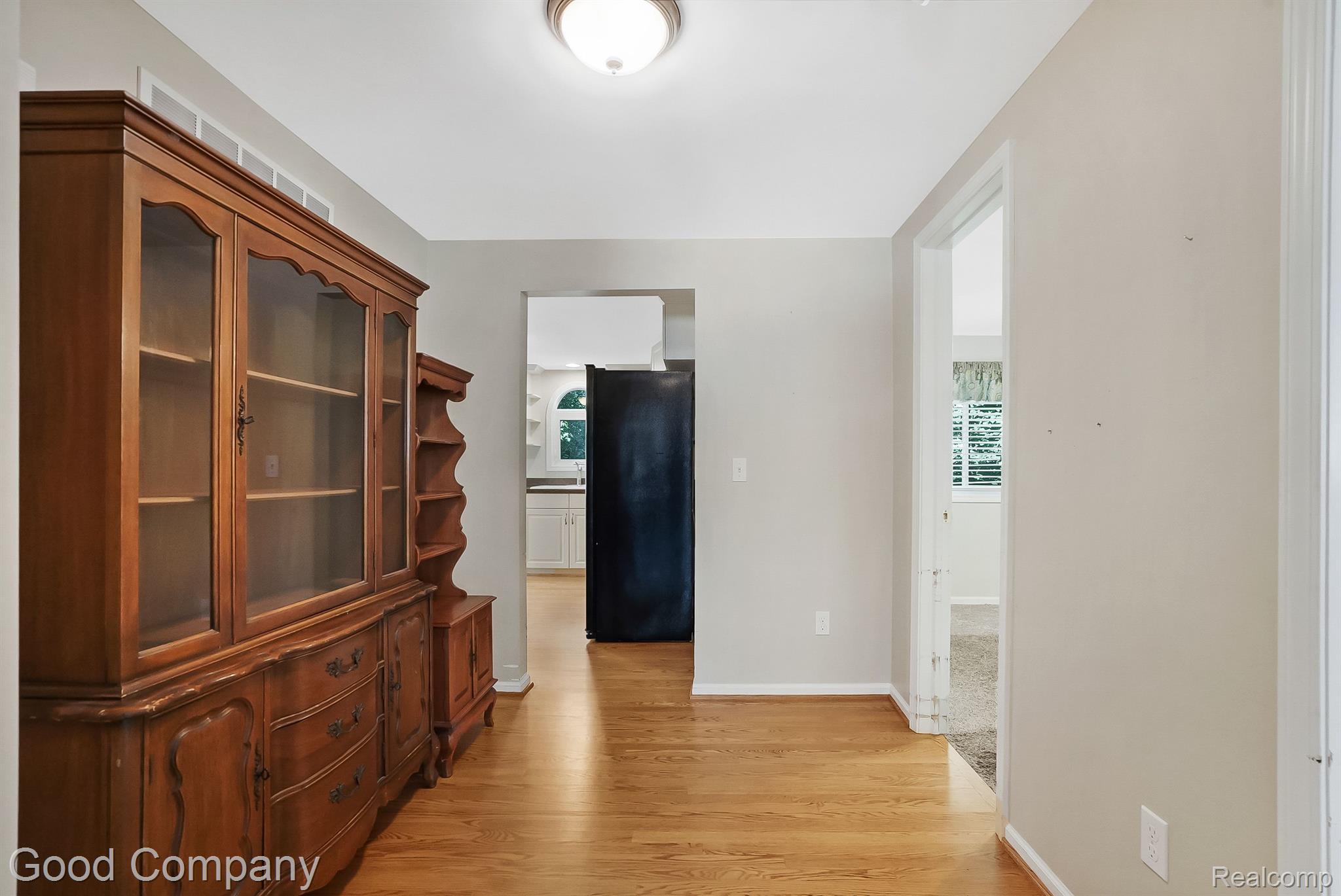 226 BROADACRE Avenue