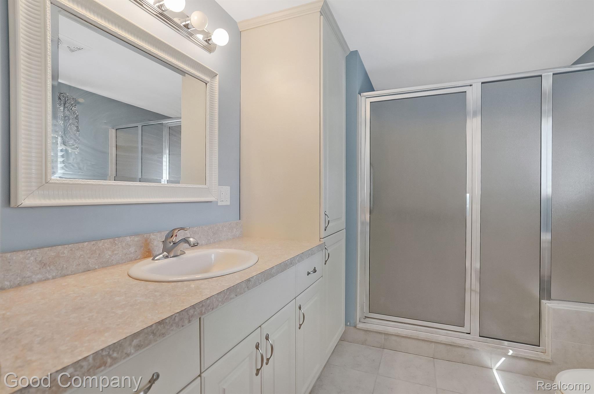 226 BROADACRE Avenue