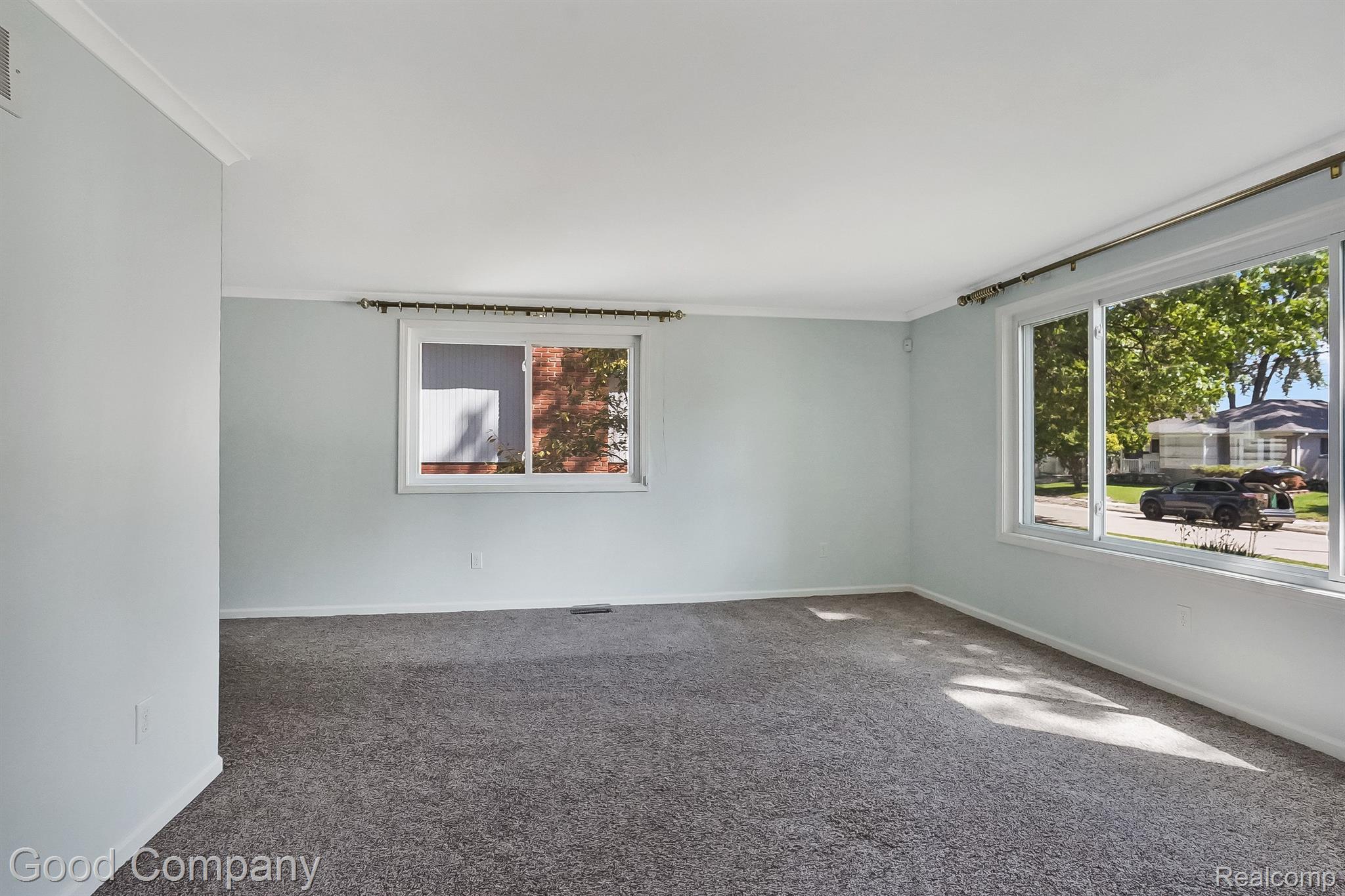 226 BROADACRE Avenue