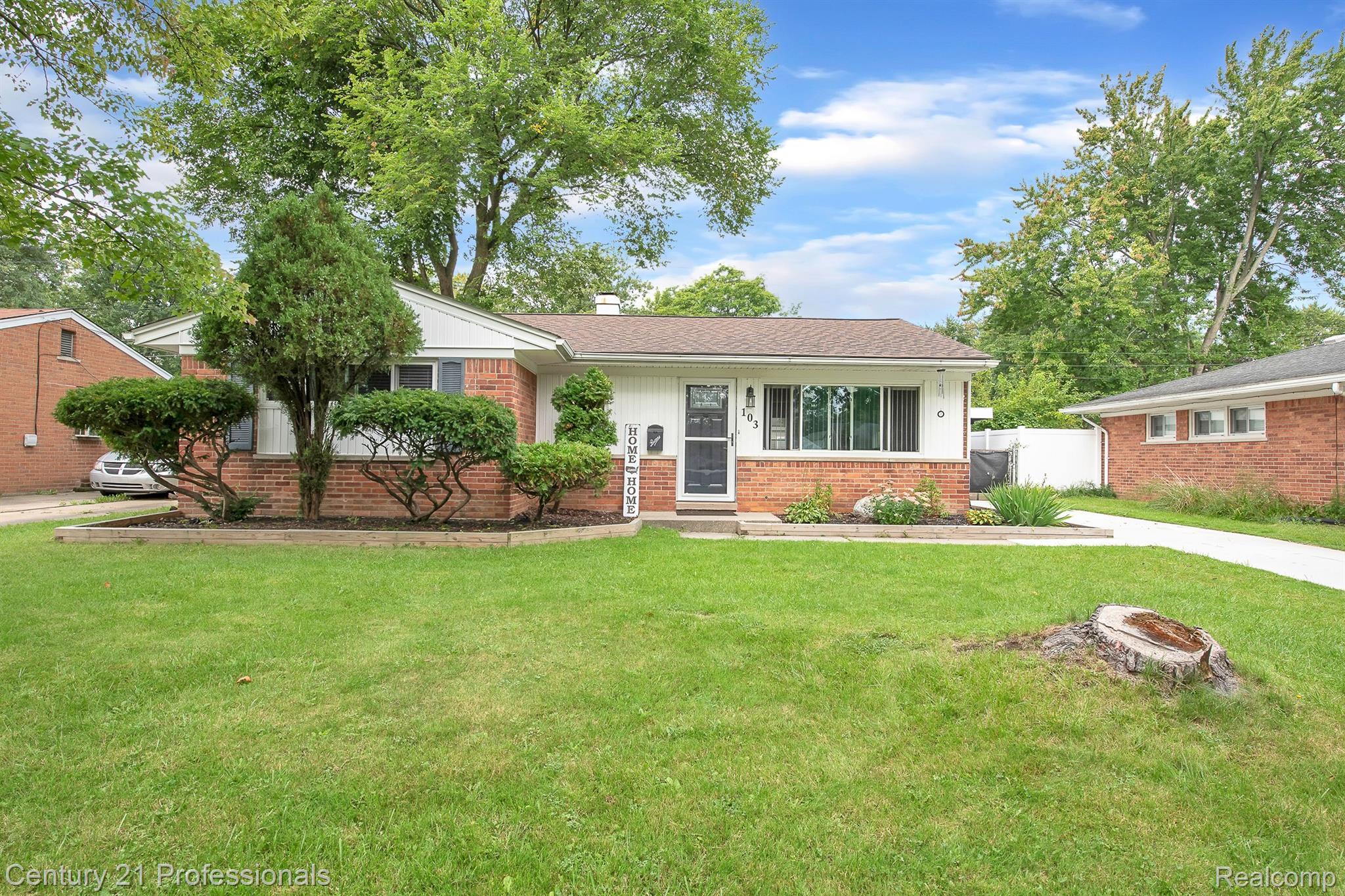 103 KENYON Drive