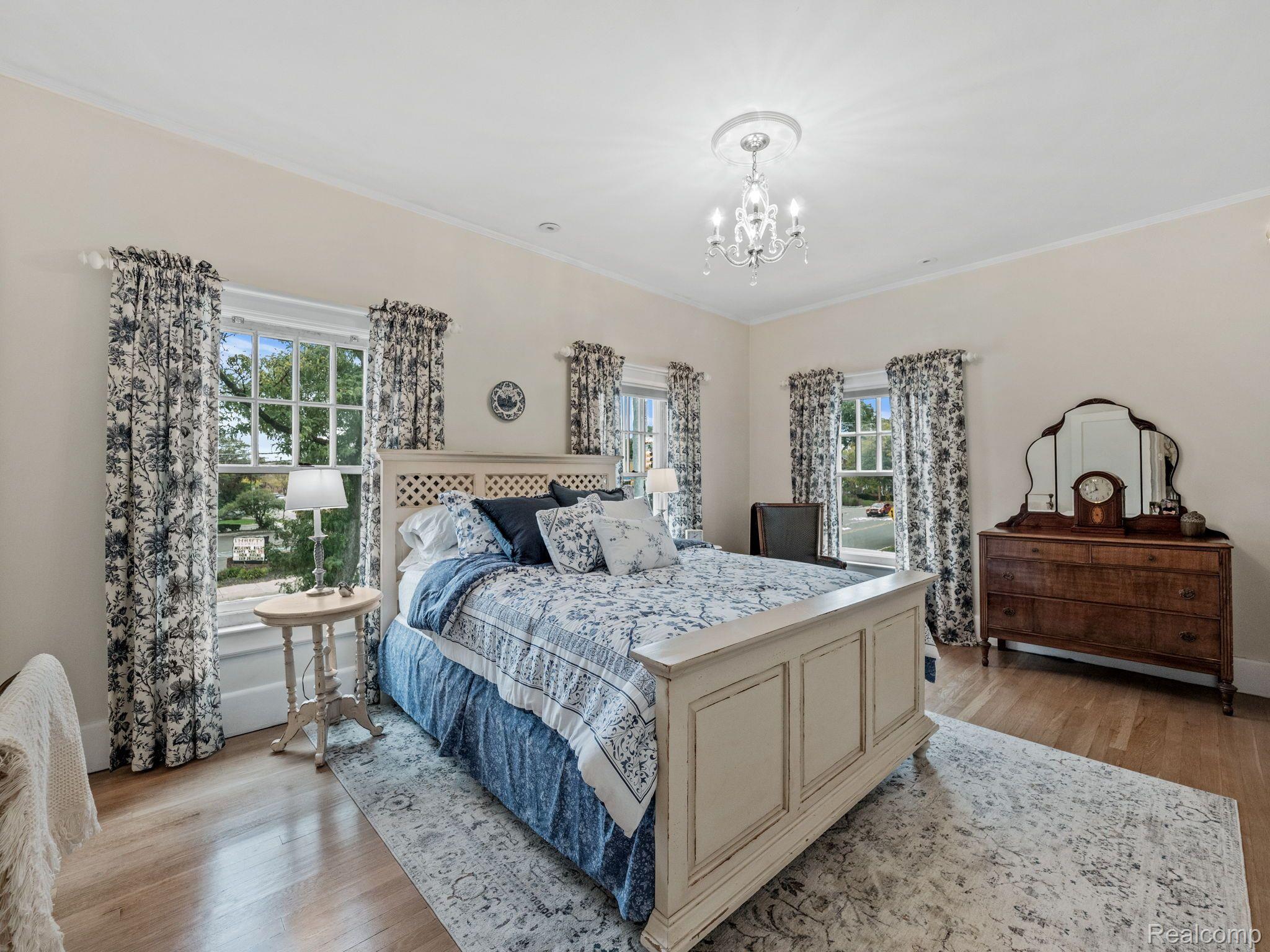 119 ADAMS Road