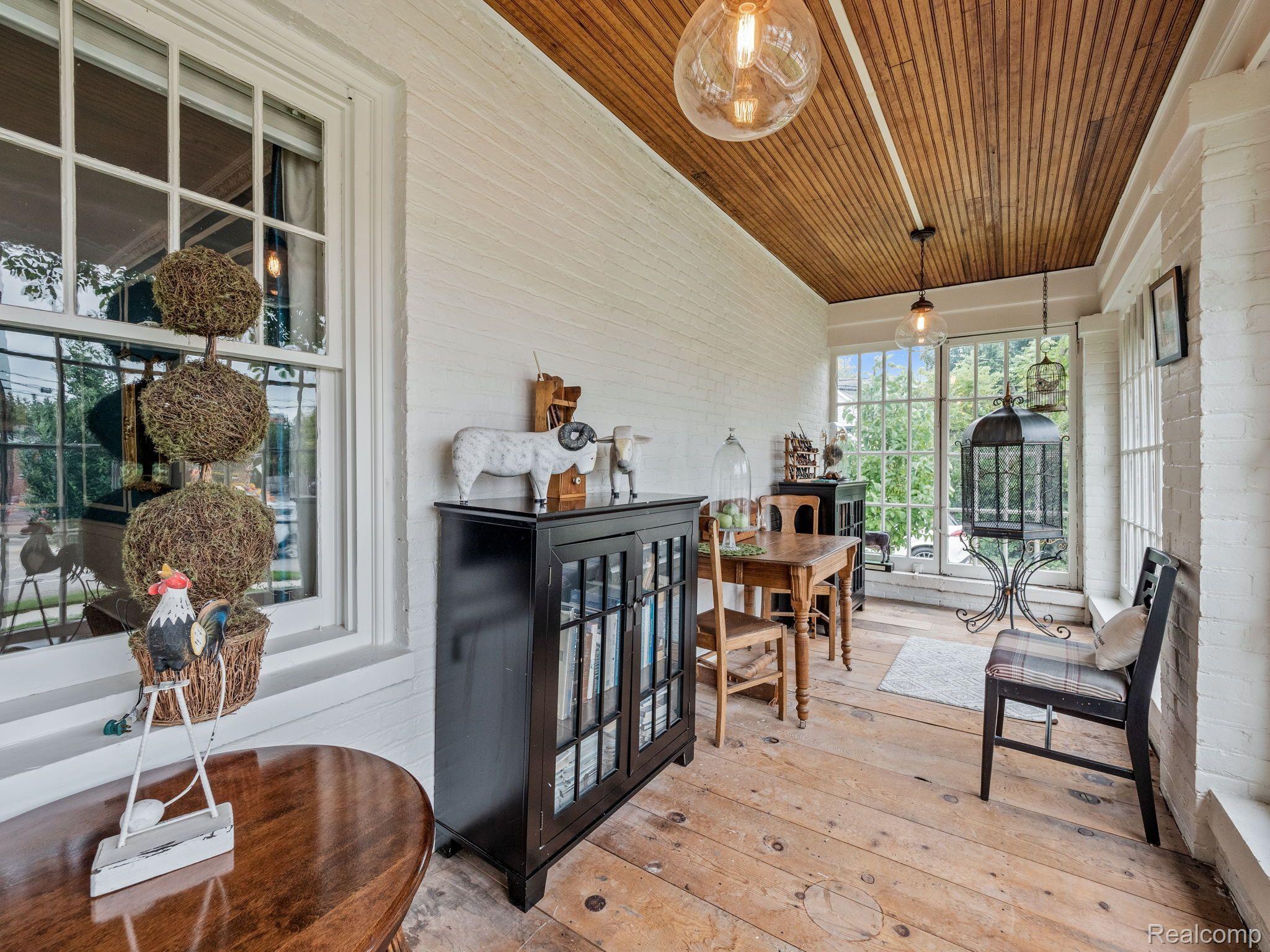 119 ADAMS Road