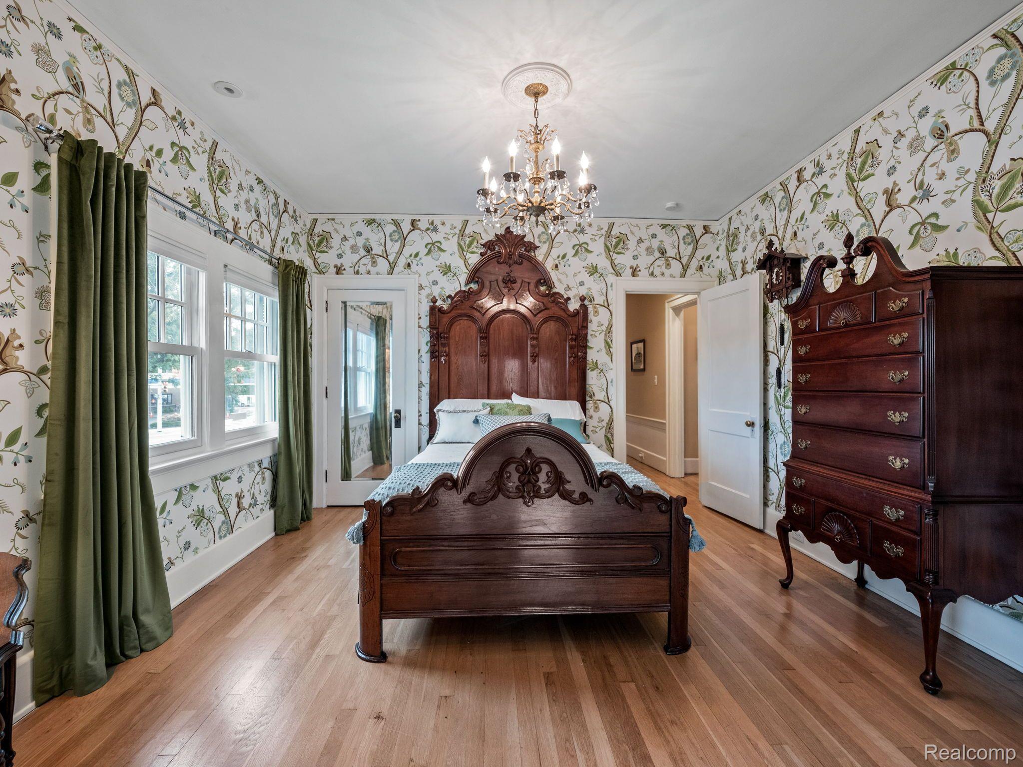 119 ADAMS Road