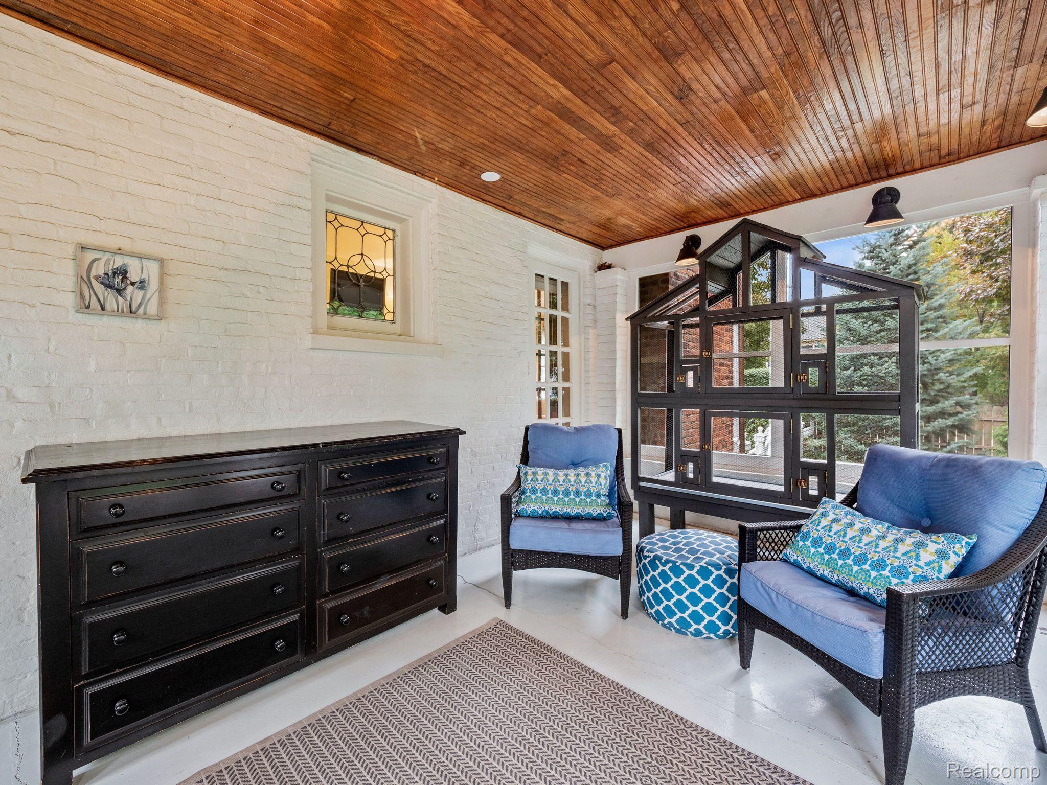 119 ADAMS Road