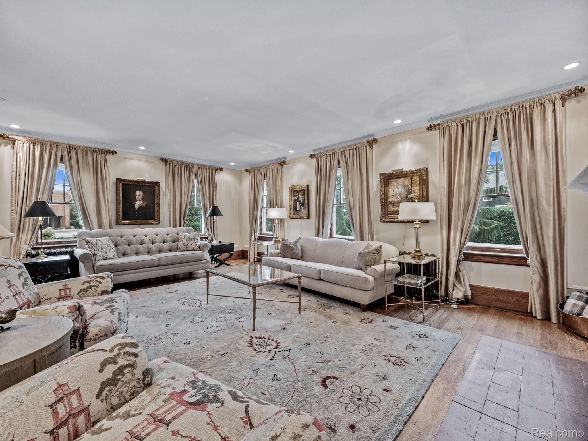 119 ADAMS Road