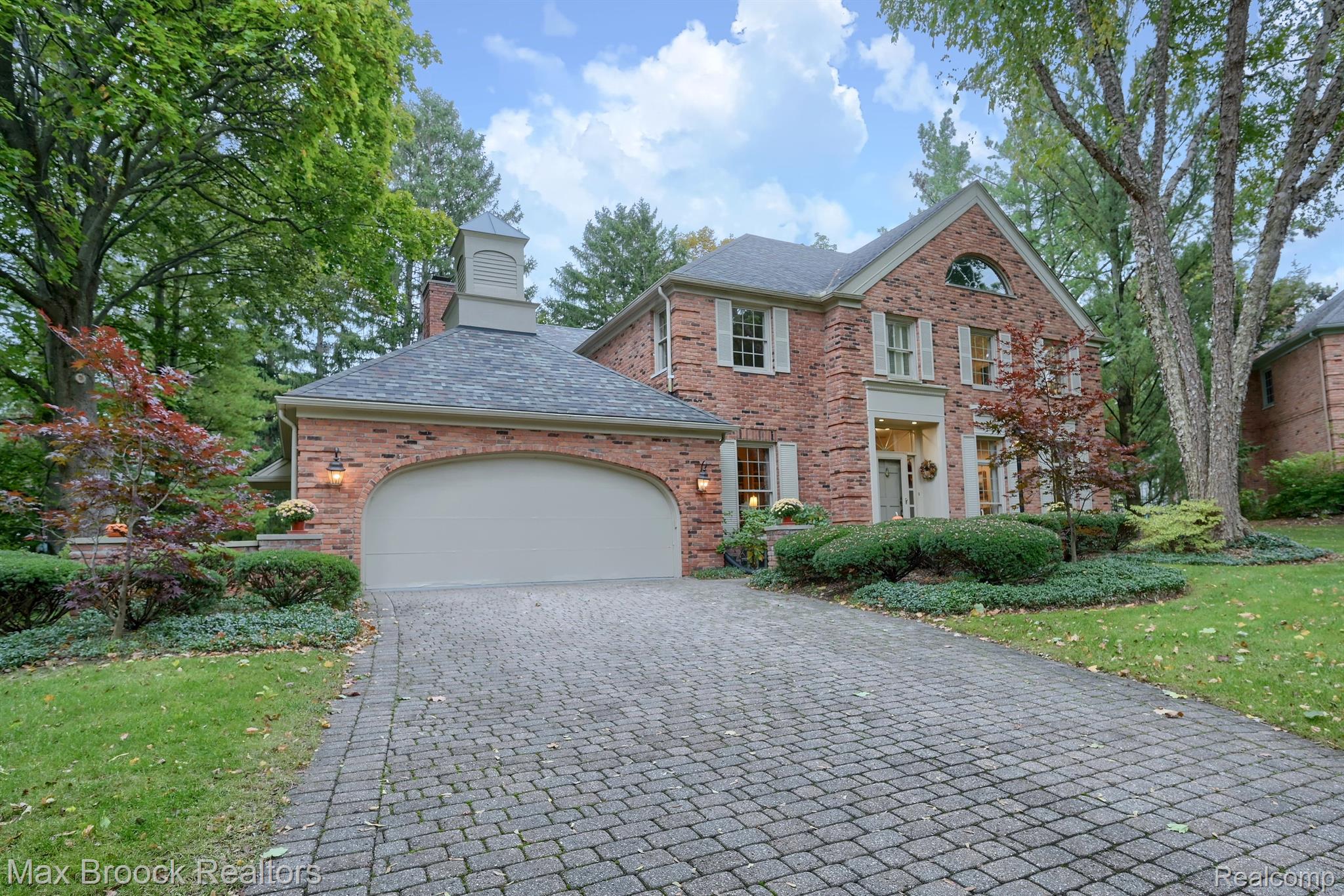 750 TENNYSON DOWNS Court