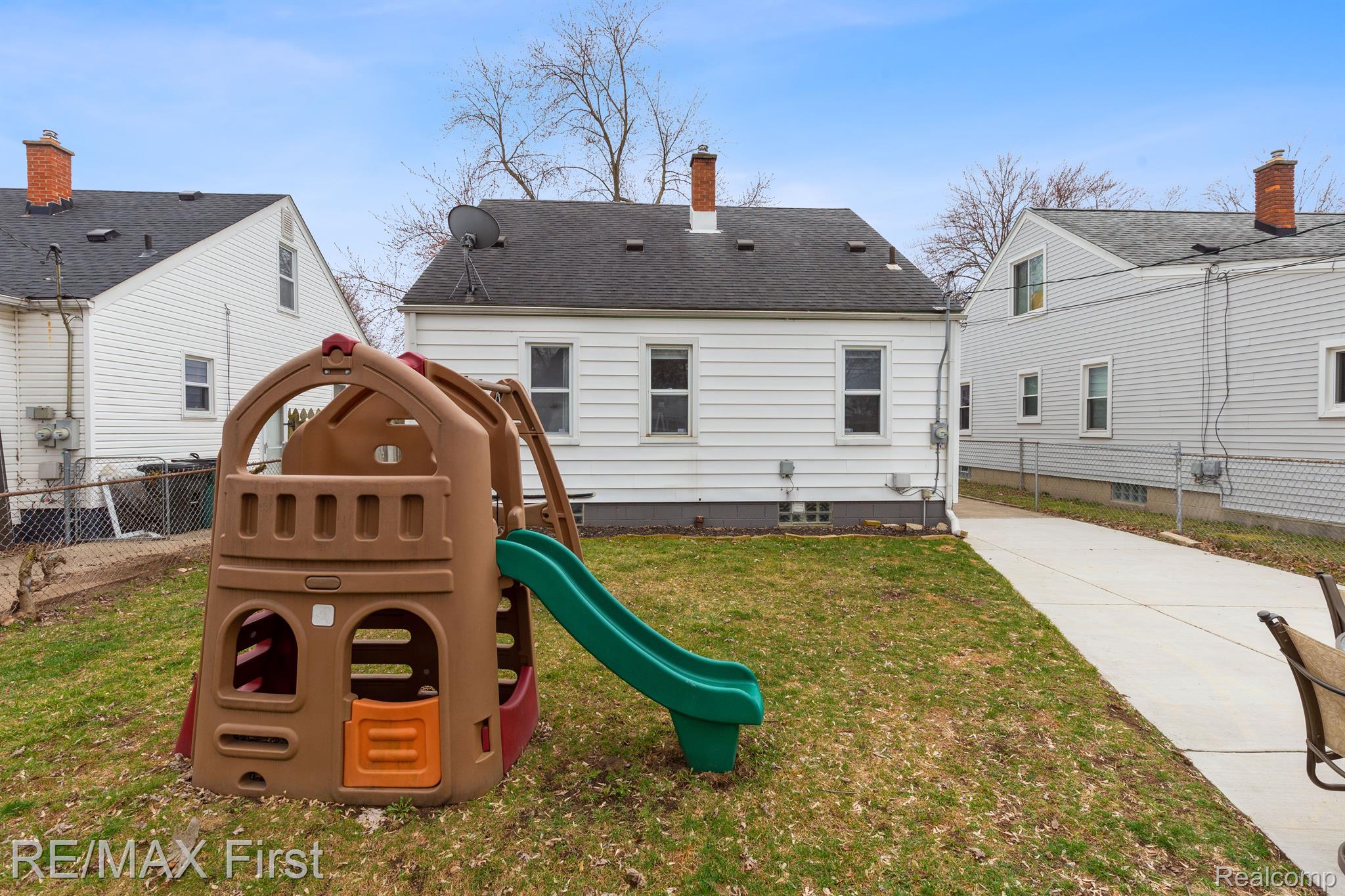 238 HIGHLAND Avenue
