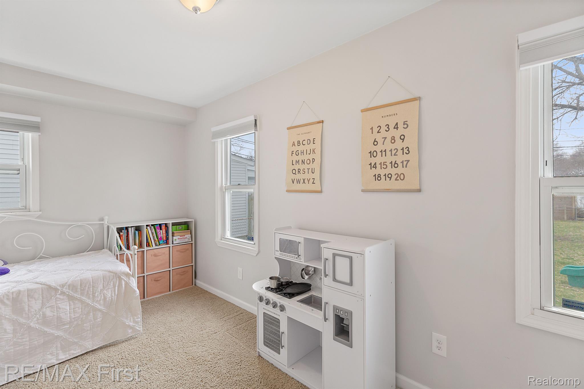 238 HIGHLAND Avenue