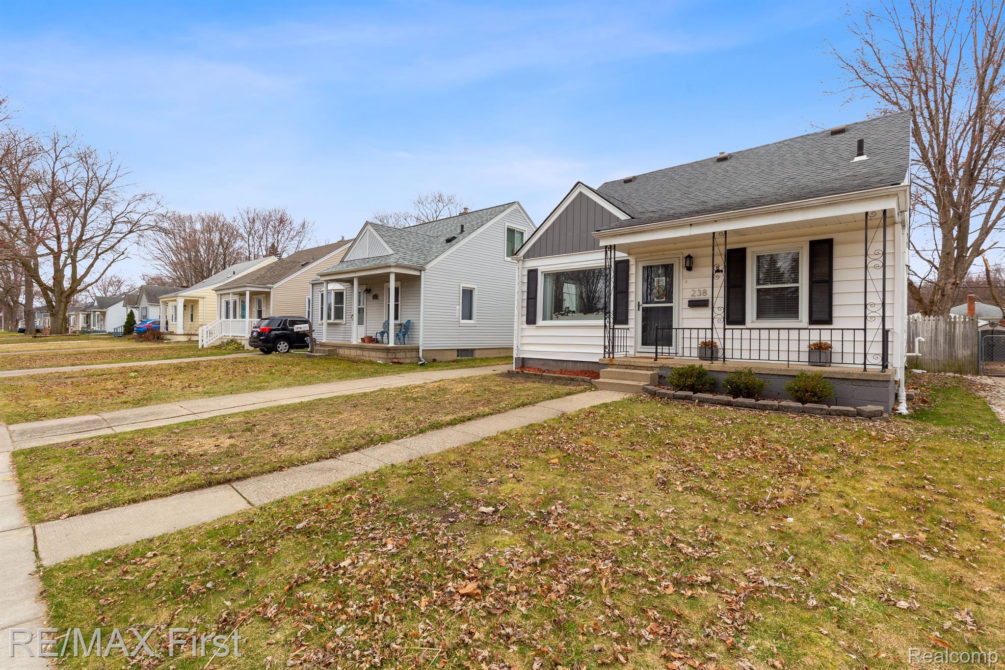 238 HIGHLAND Avenue