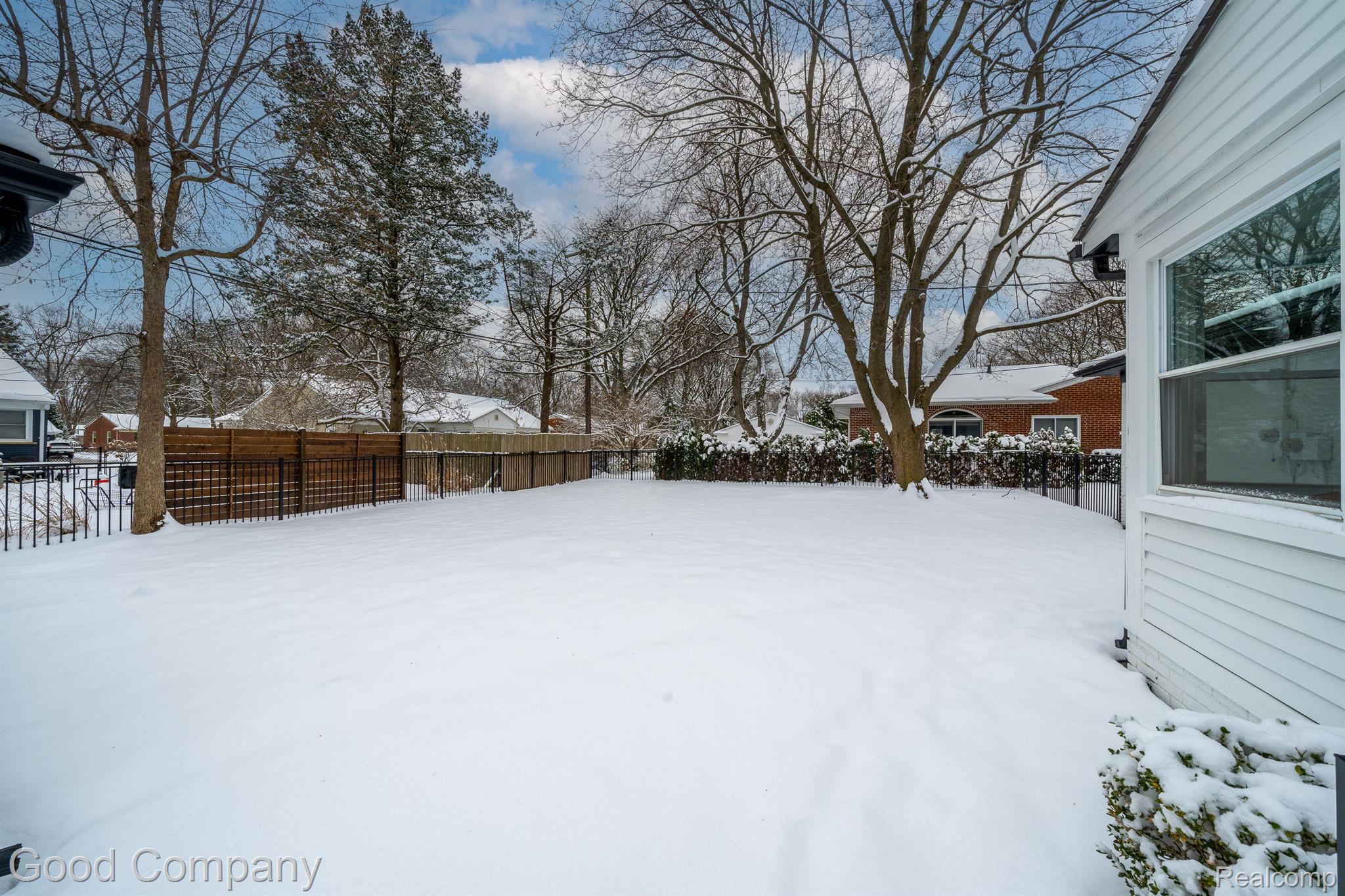 31844 SHERIDAN Drive