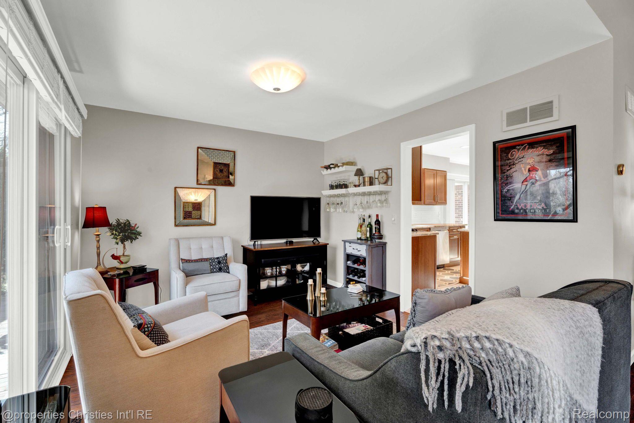 342 POWDERHORN Court