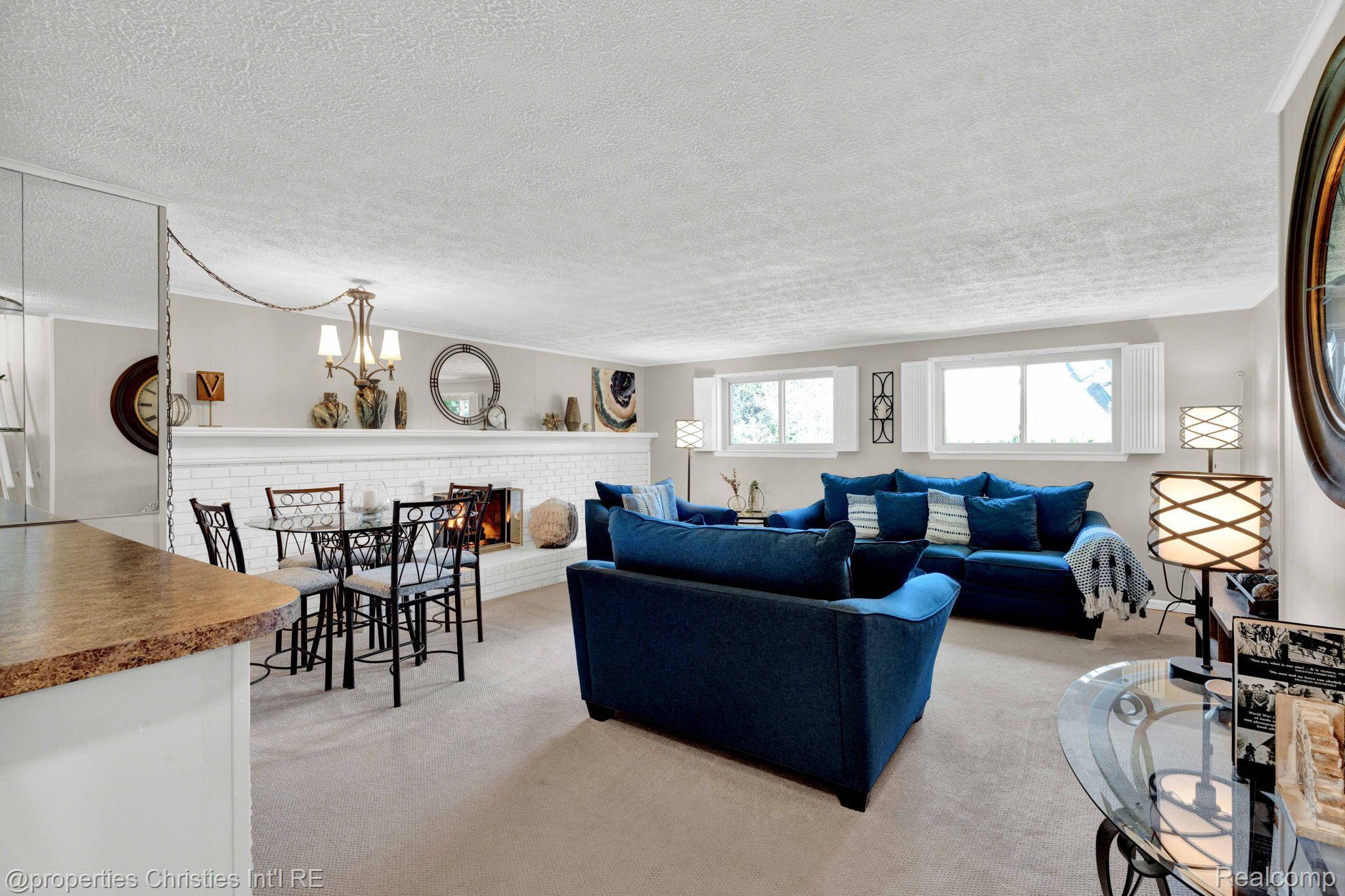 342 POWDERHORN Court
