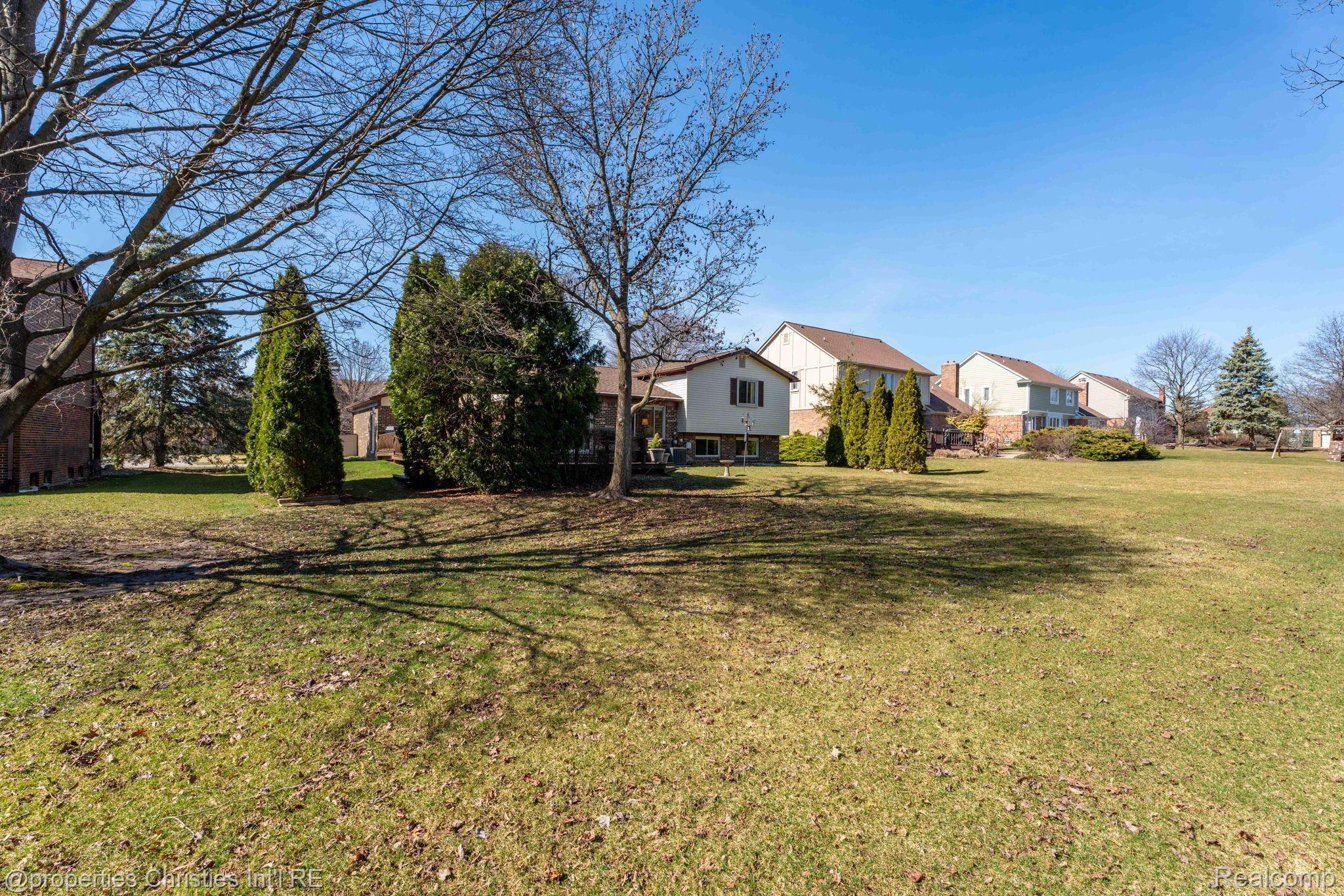 342 POWDERHORN Court