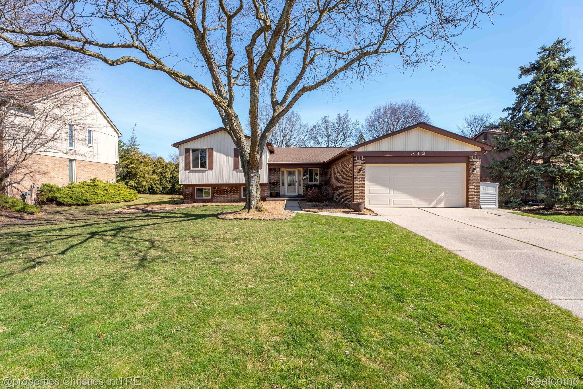 342 POWDERHORN Court