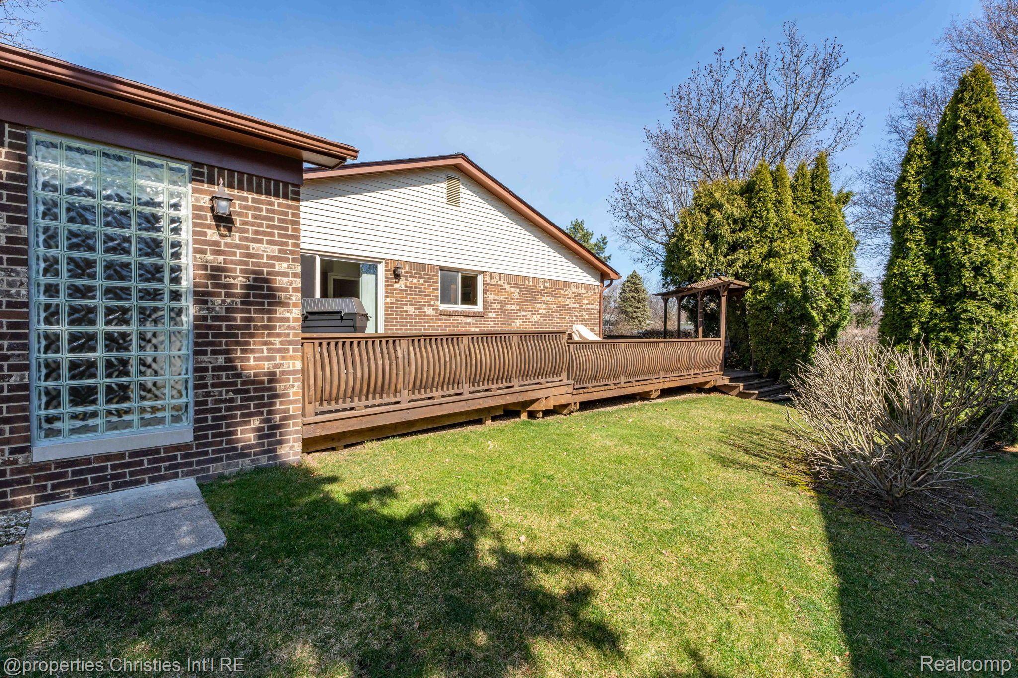 342 POWDERHORN Court