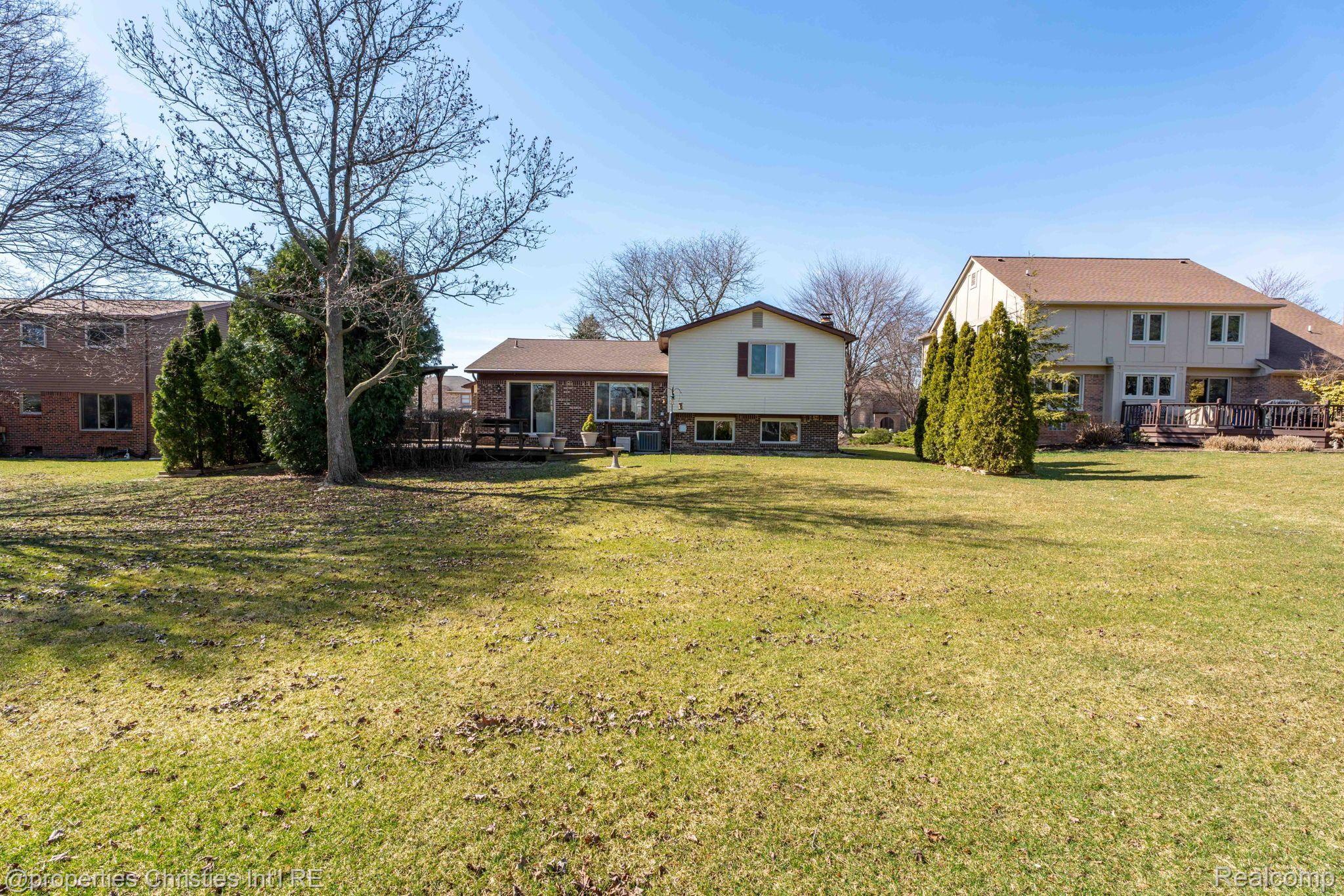 342 POWDERHORN Court