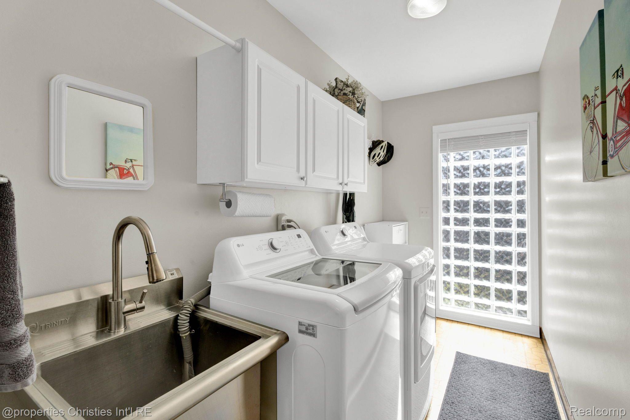 342 POWDERHORN Court