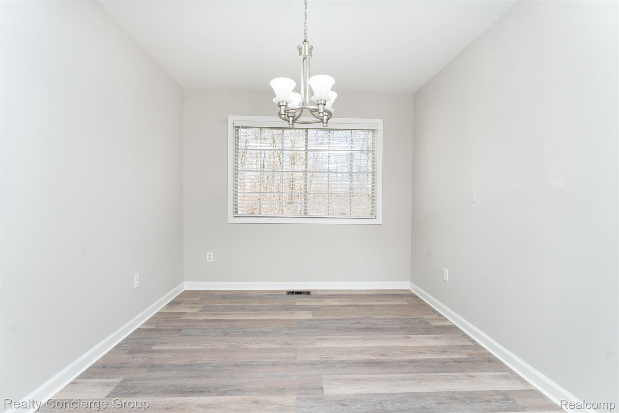 1673 EDWIN Drive