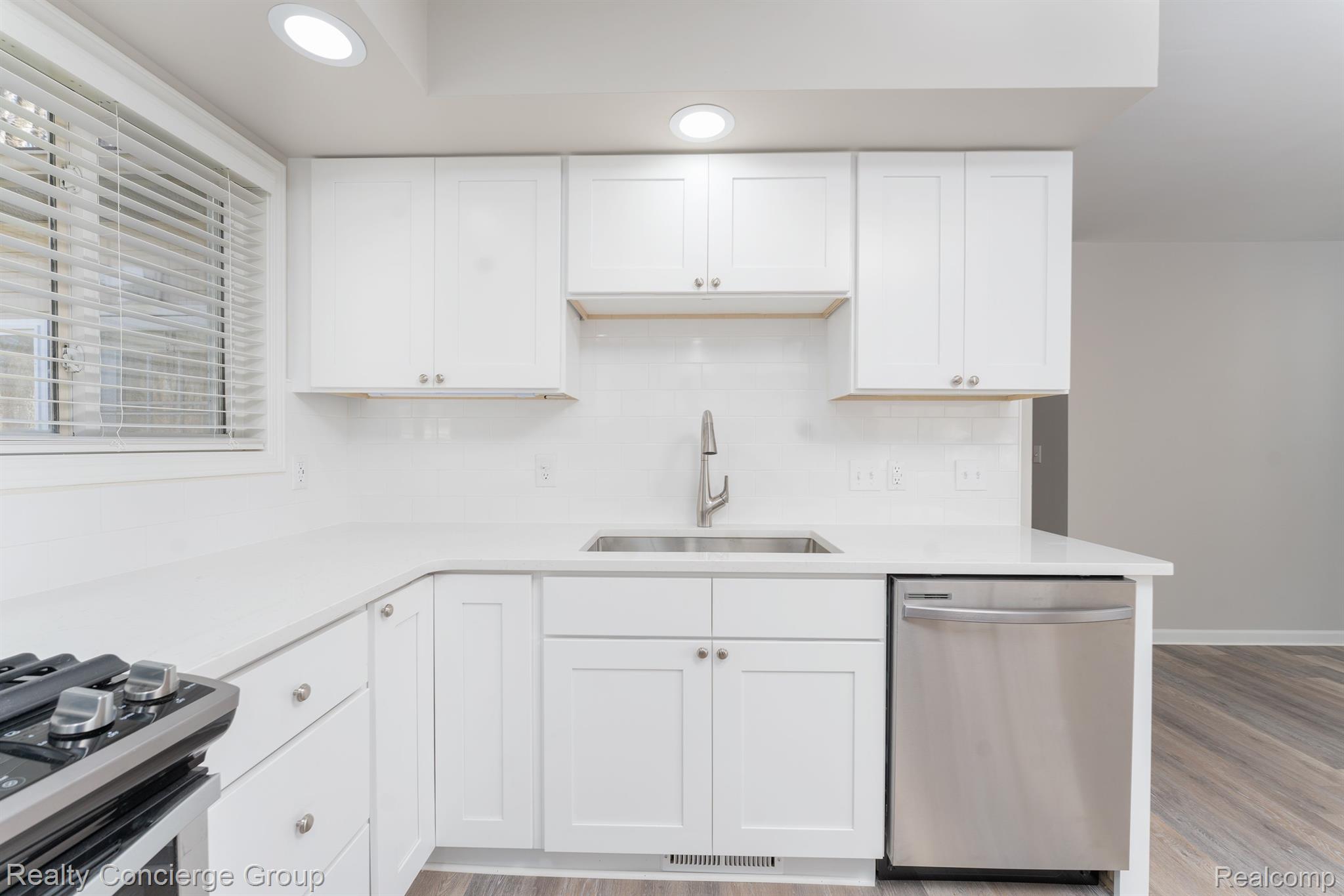 1673 EDWIN Drive