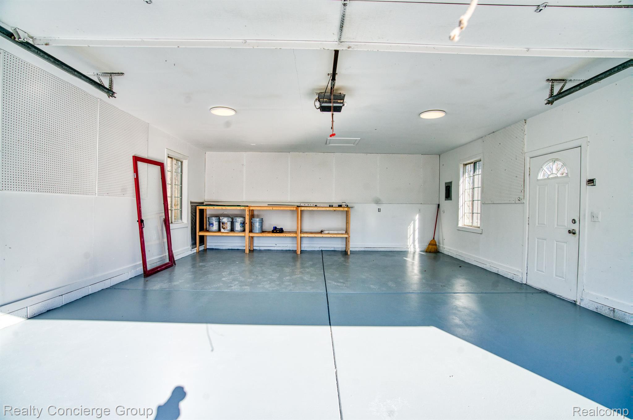1673 EDWIN Drive