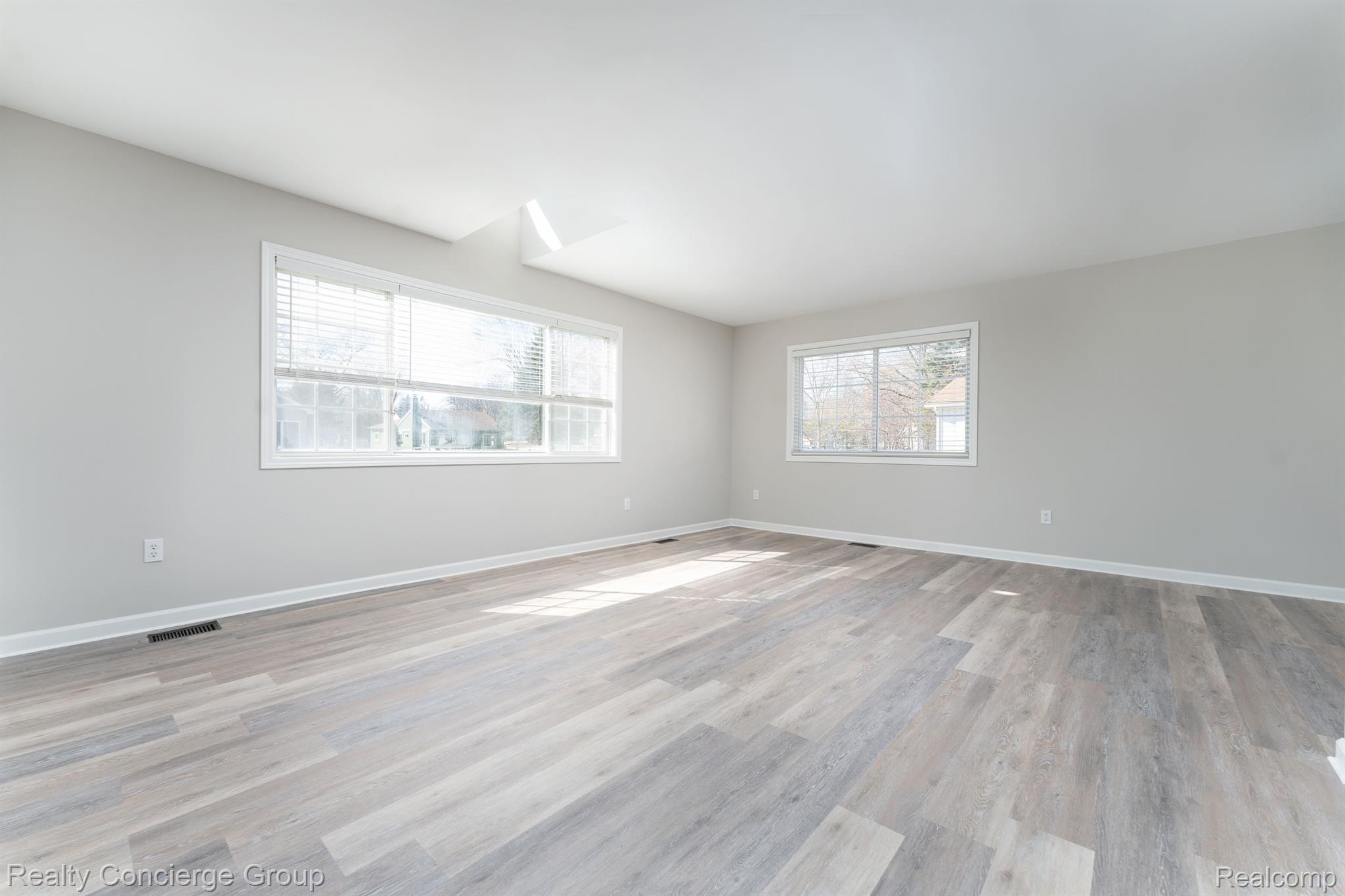 1673 EDWIN Drive
