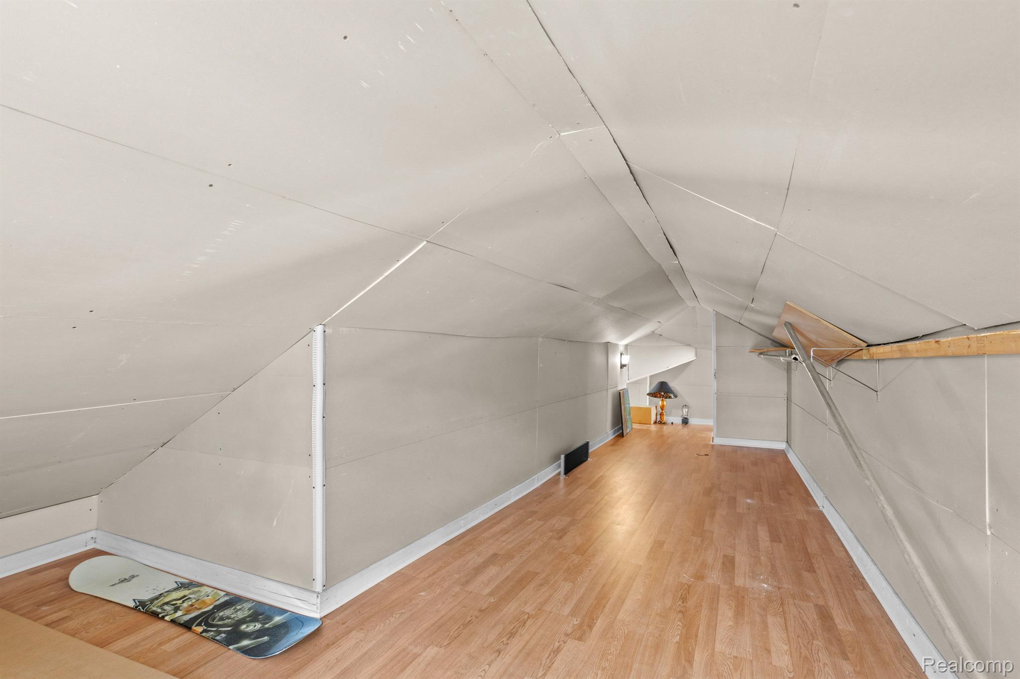 3059 GRIFFITH Avenue