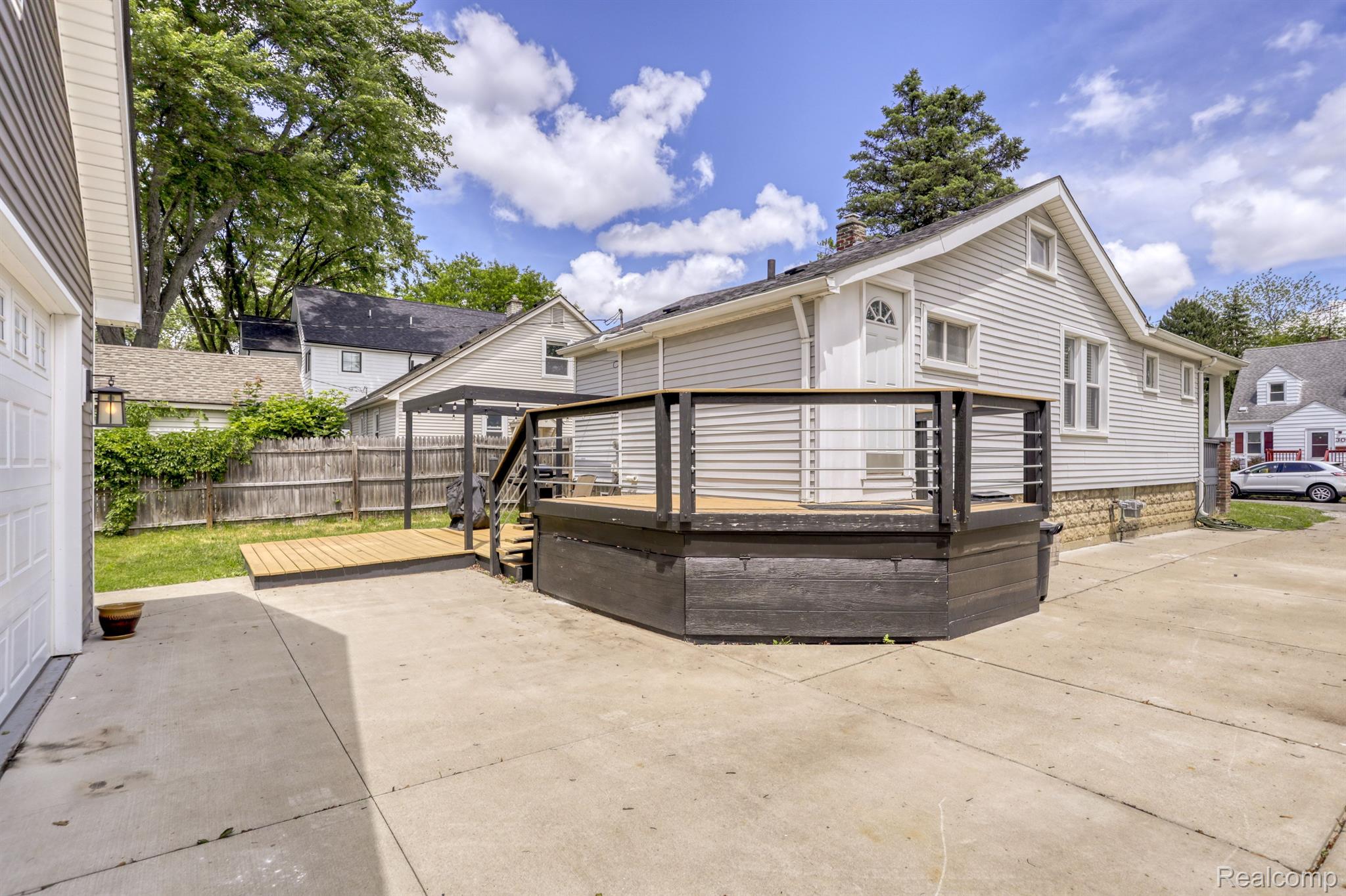 3059 GRIFFITH Avenue
