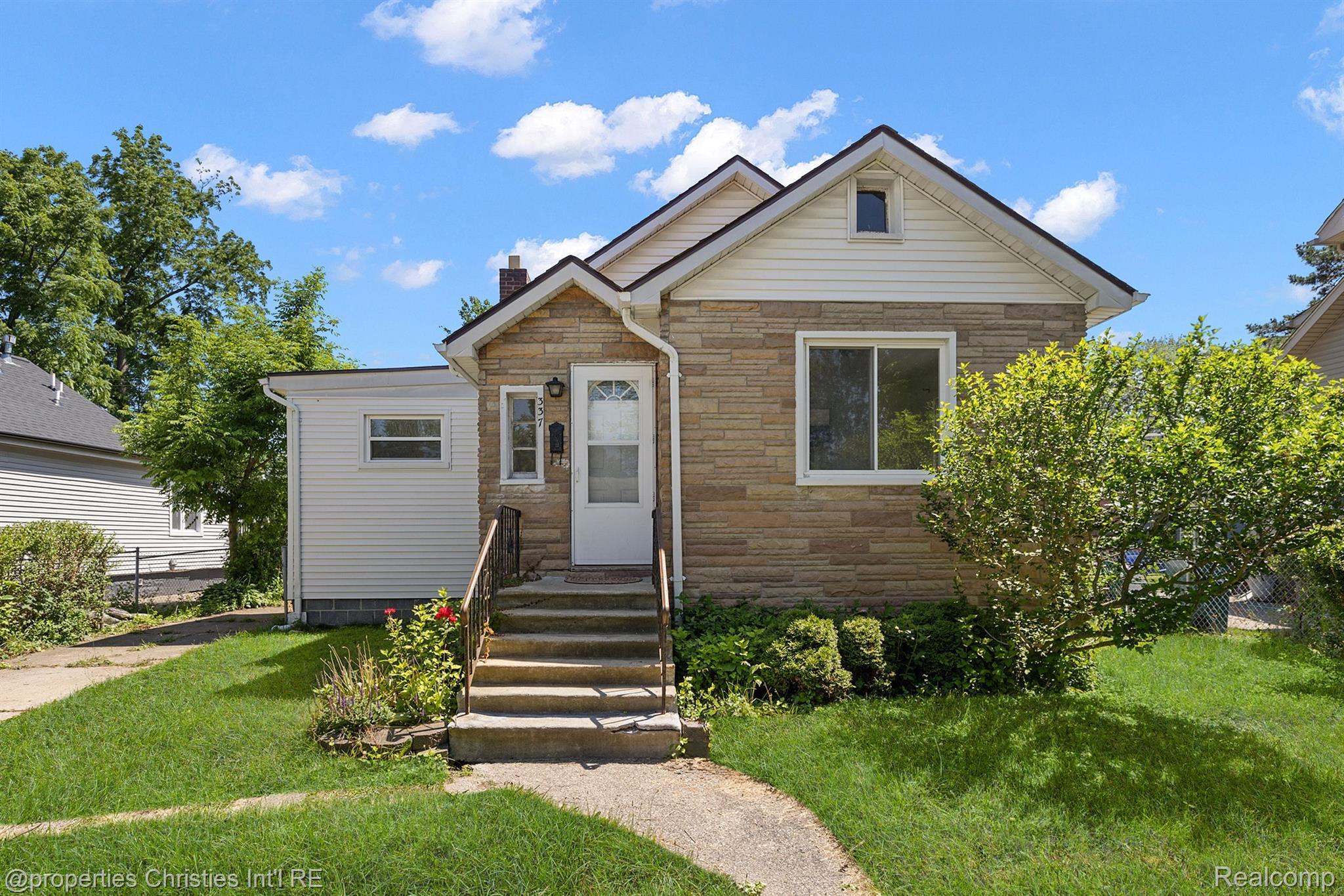 337 W OTIS Avenue