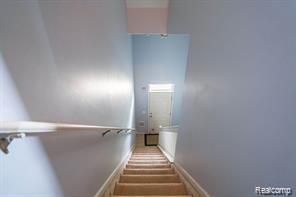2507 JOHN R Street 35