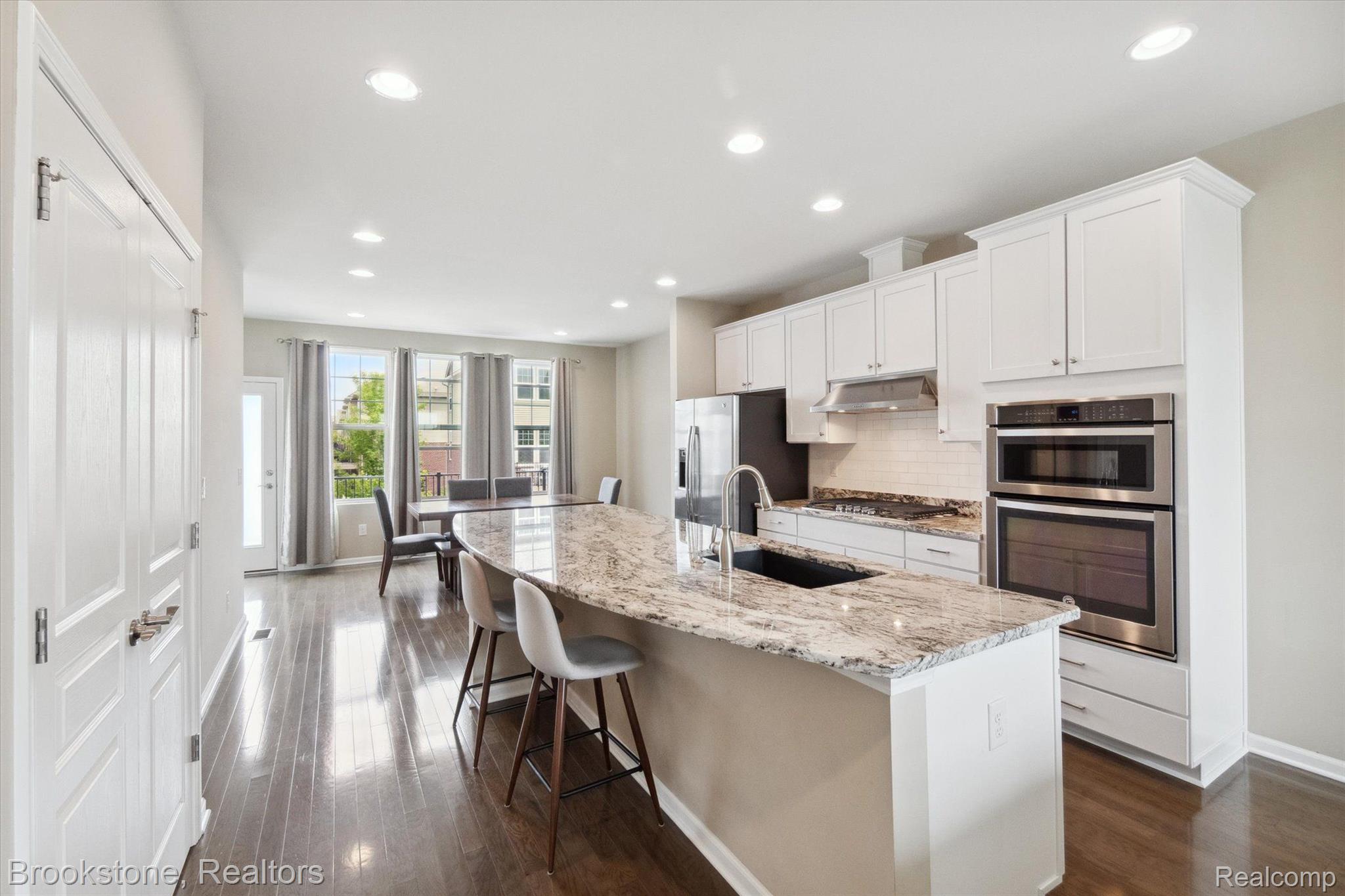 2598 HELMSDALE Circle