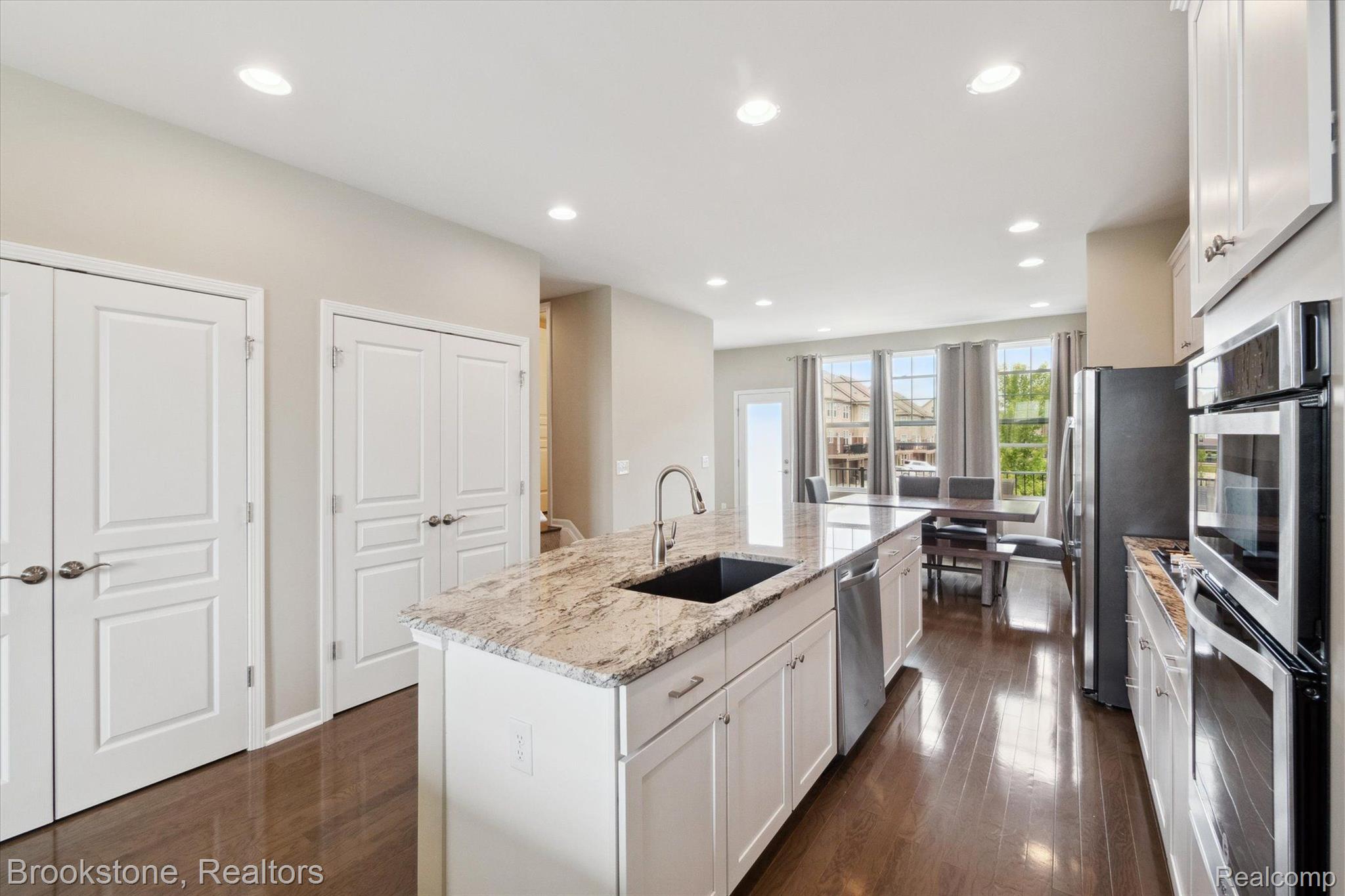 2598 HELMSDALE Circle