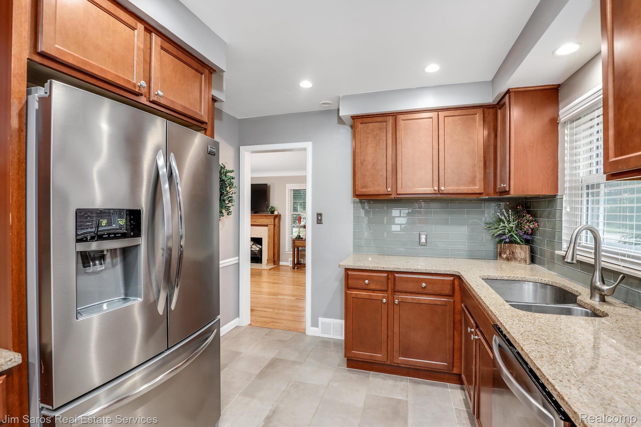 1240 FAIRHOLME Road