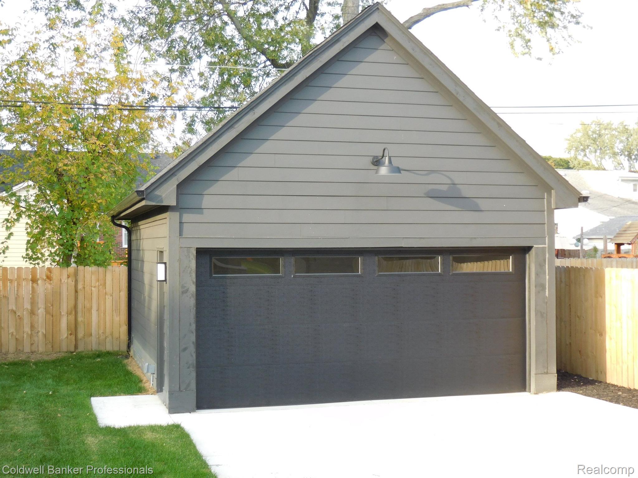 2647 DORCHESTER Road