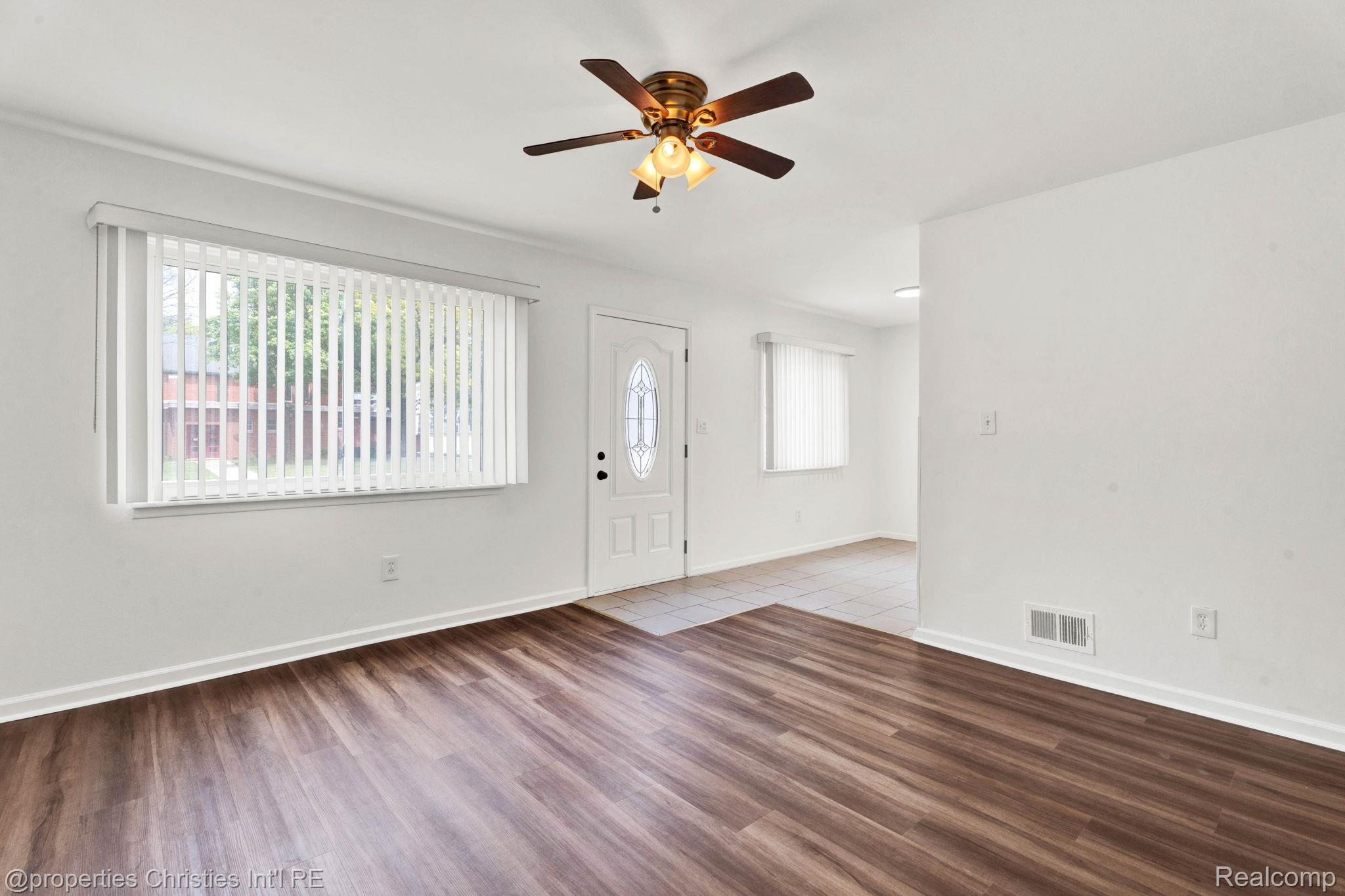 244 E Woodward Heights Boulevard