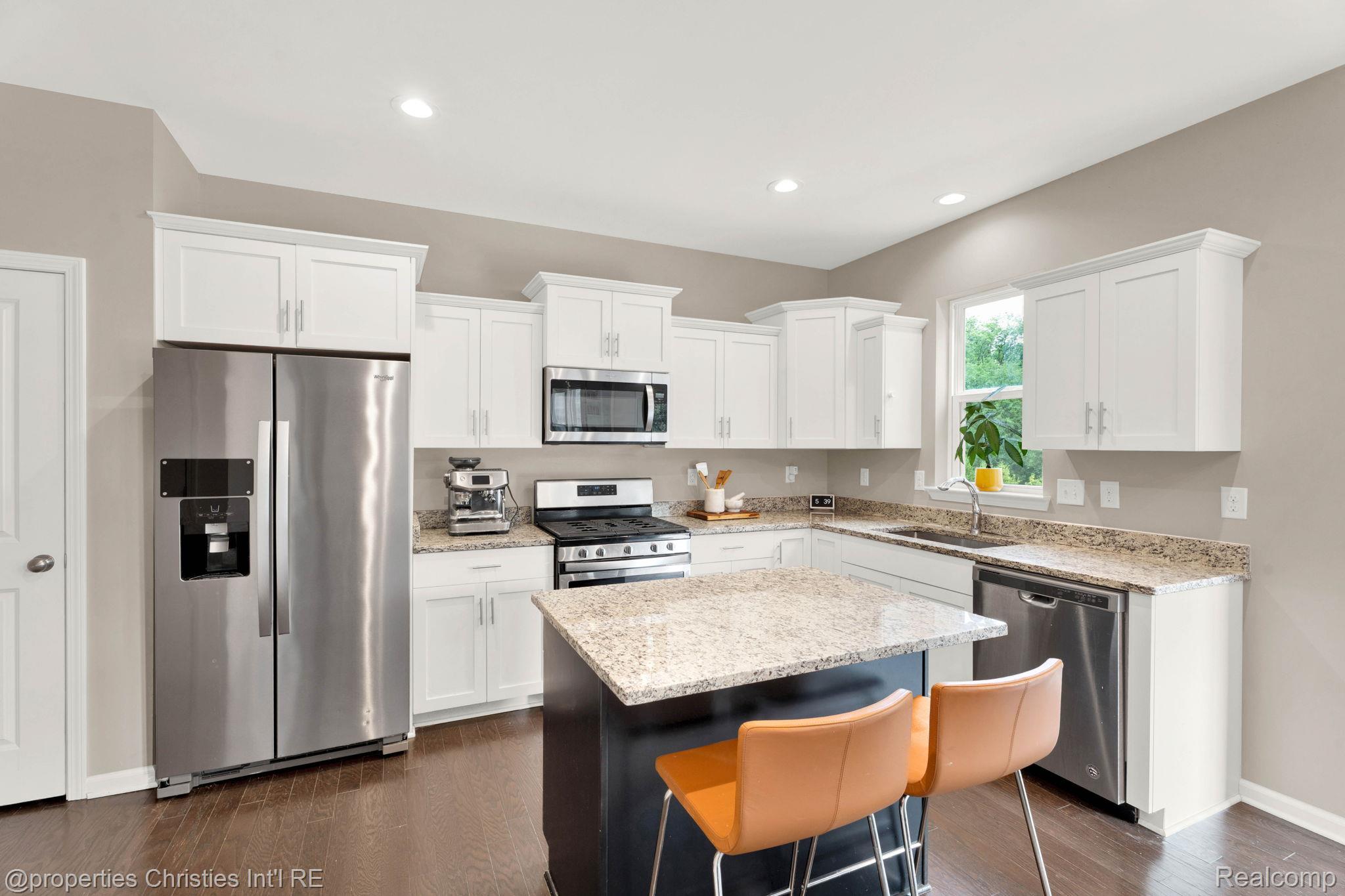 2962 Iowa Drive